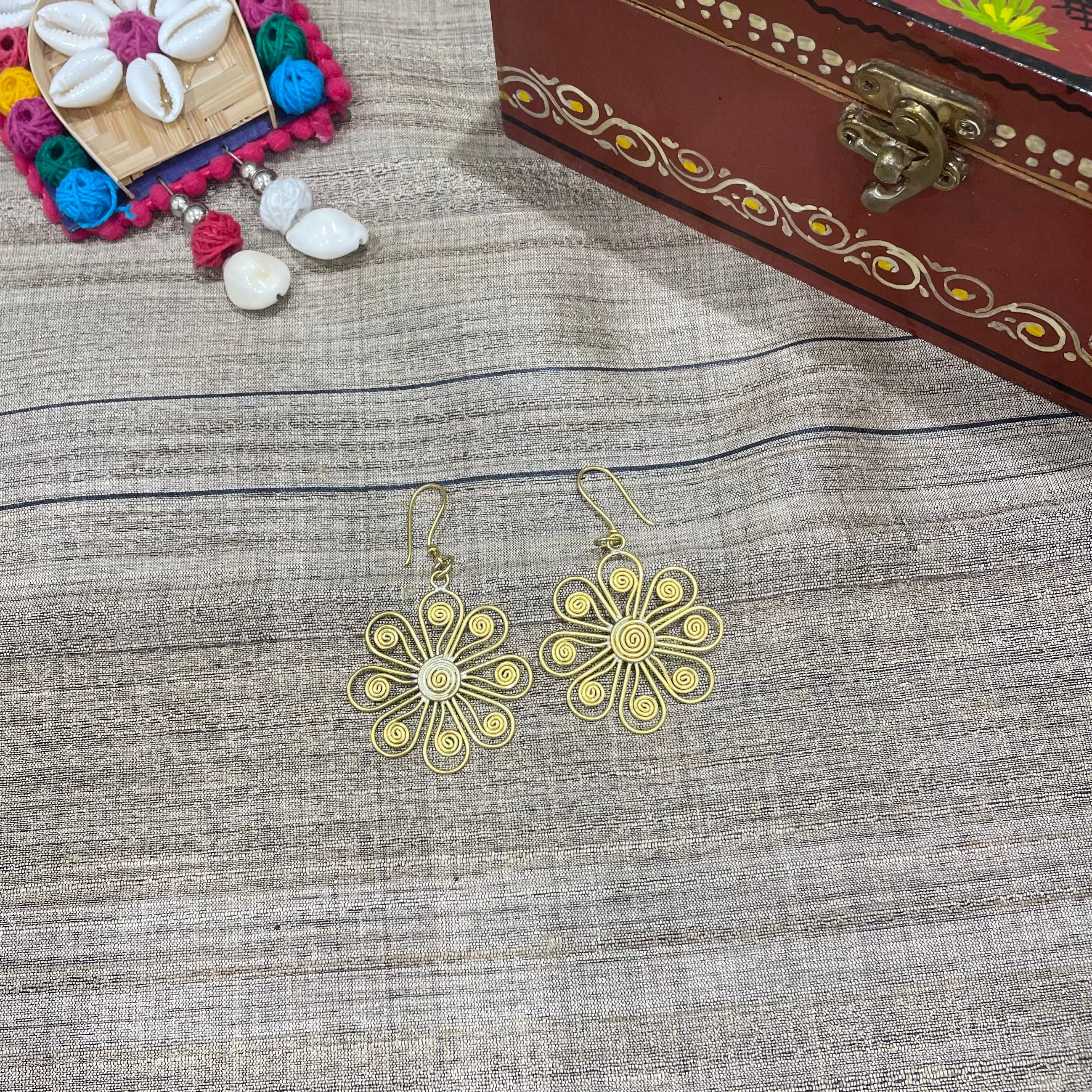 IndianVillèz Star Design Handcrafted Dokra Tribal Earring