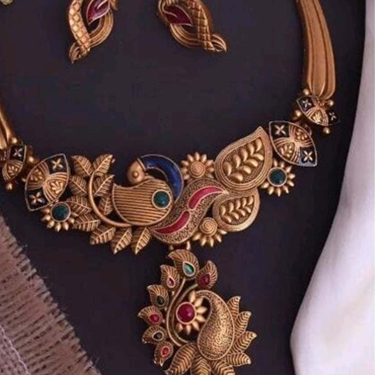 Peachmode Gold Plated Alloy Necklace Set - view 2