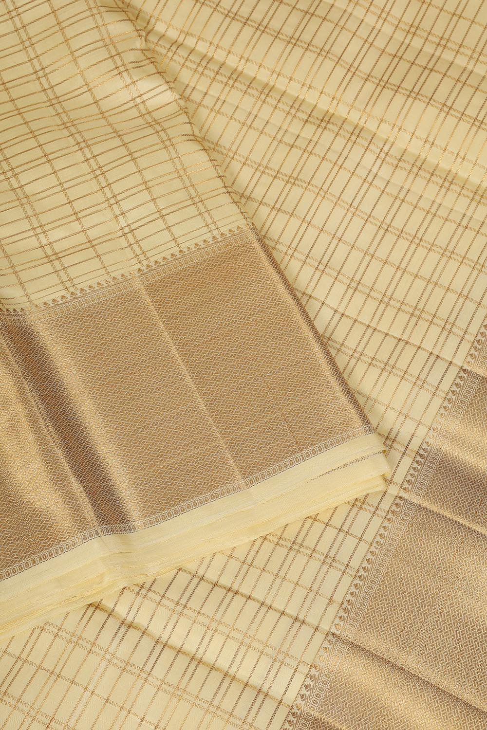 Kalanjali Kanchi Silk Light Beige Traditional Dhoti With Kanduva (8 X 4) - view 4