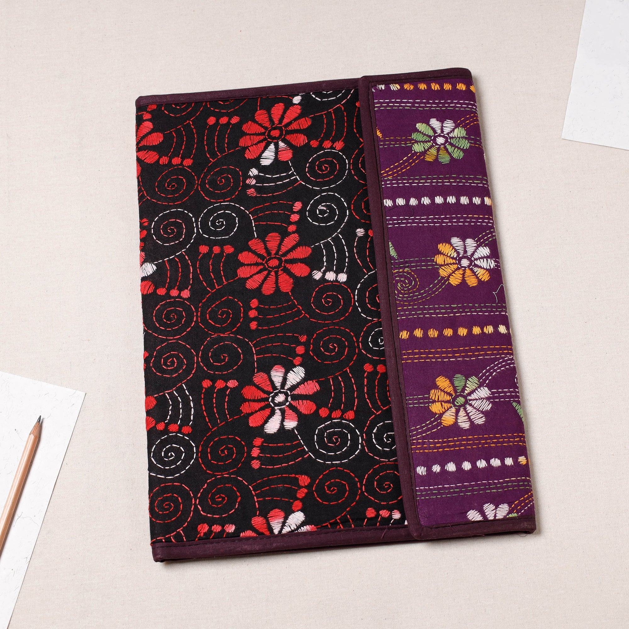 ASALKAAR Bengal Kantha Work Handcrafted File Folder