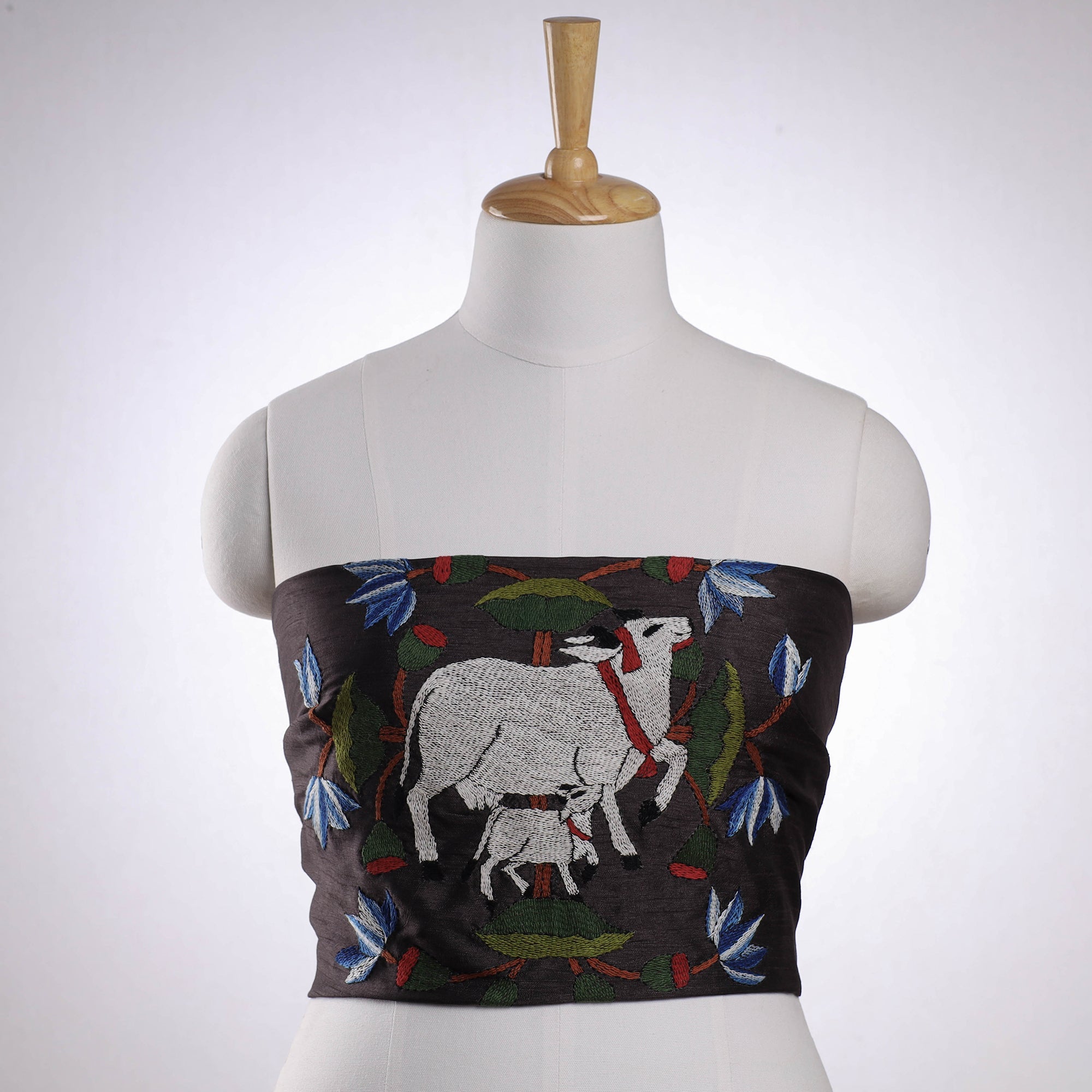 ITOKRI CRAFTS INITIATIVE Black - Bengal Kantha Embroidery Raw Silk Blouse Piece