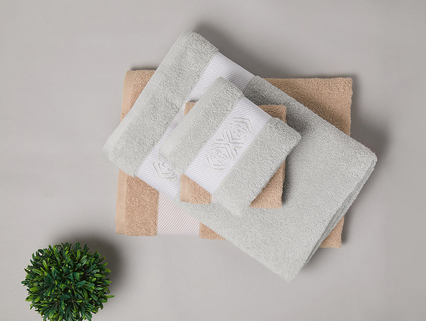Spaces India Solid Light Grey 100% Cotton Towel Combo - Aurum By Spaces - view 5