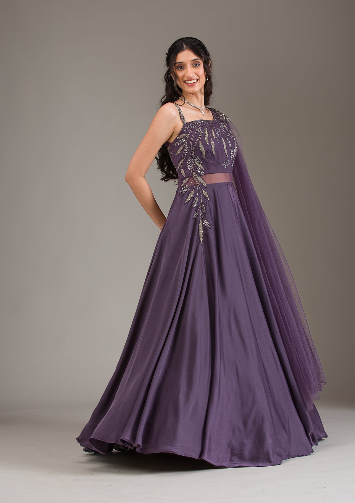 Koskii Wine Cutdana Net Gown - view 5