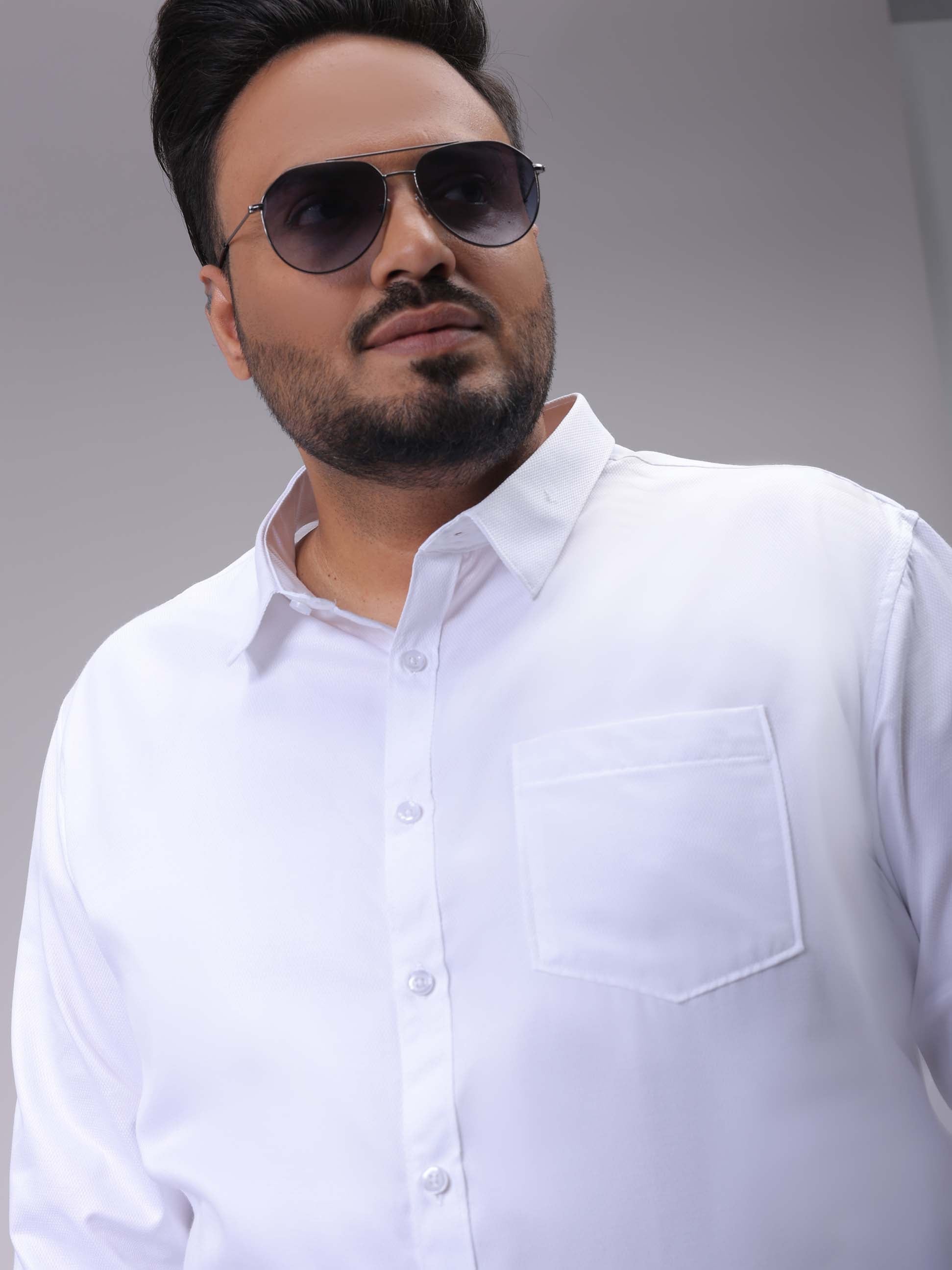HARDSODA Men's Plus Size White Regular Fit Solid Formal Shirt