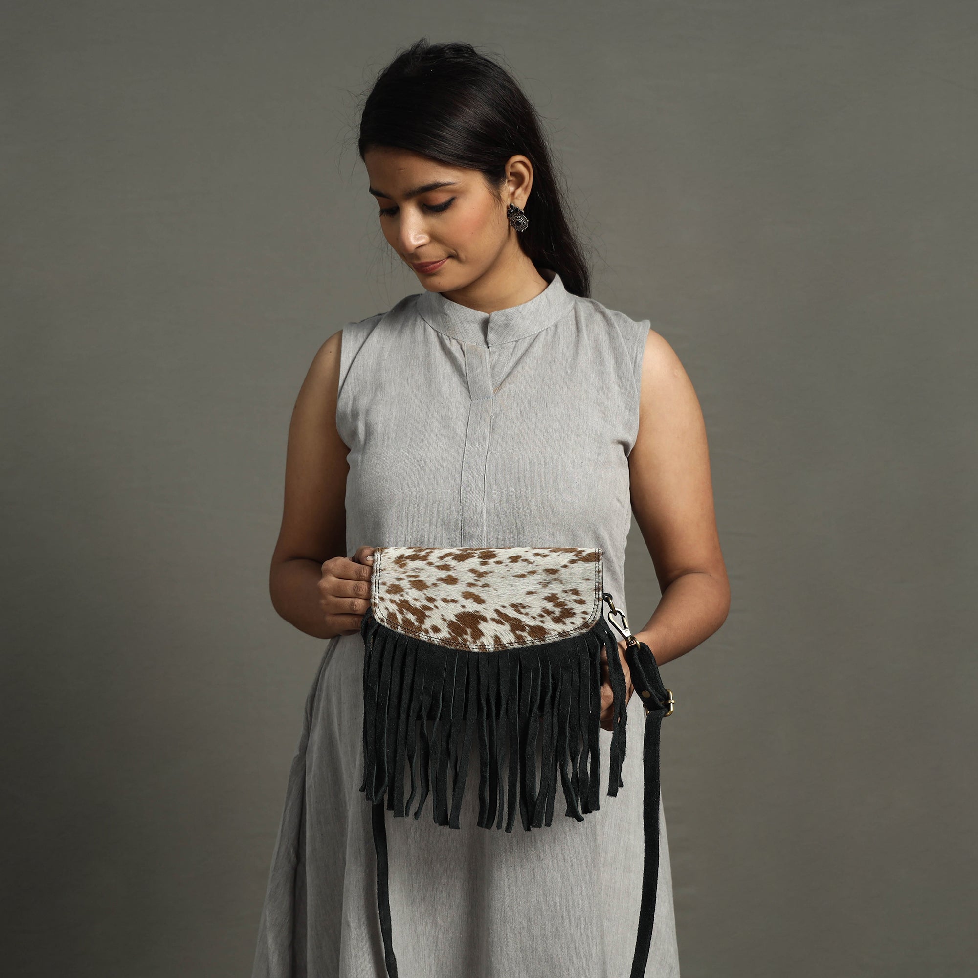ITOKRI CRAFTS INITIATIVE Black - Handcrafted Suede Leather Fringe Sling Bag - view 2