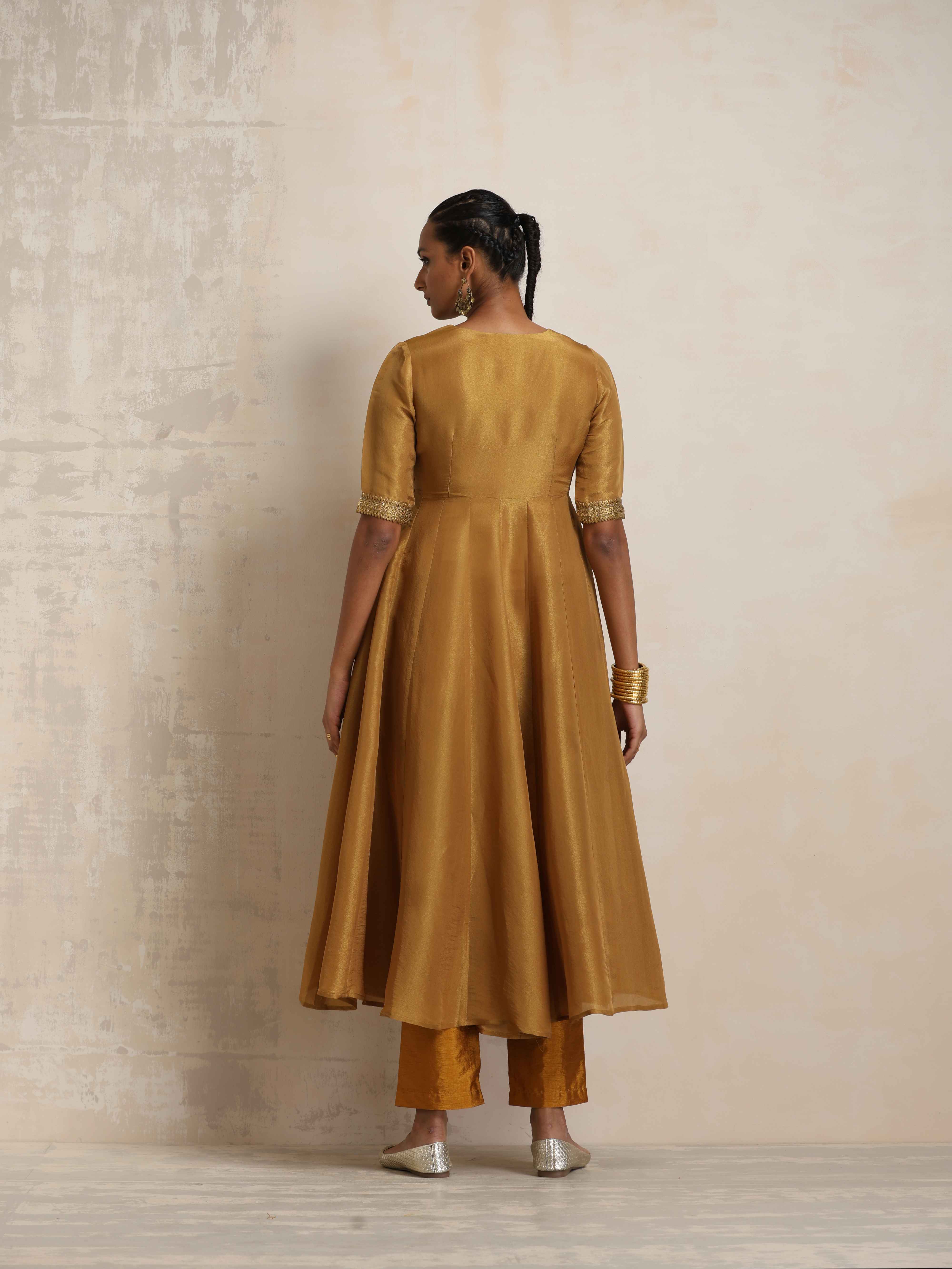 trueBrowns Gold Tissue Flared Anarkali Kurta Set - view 6