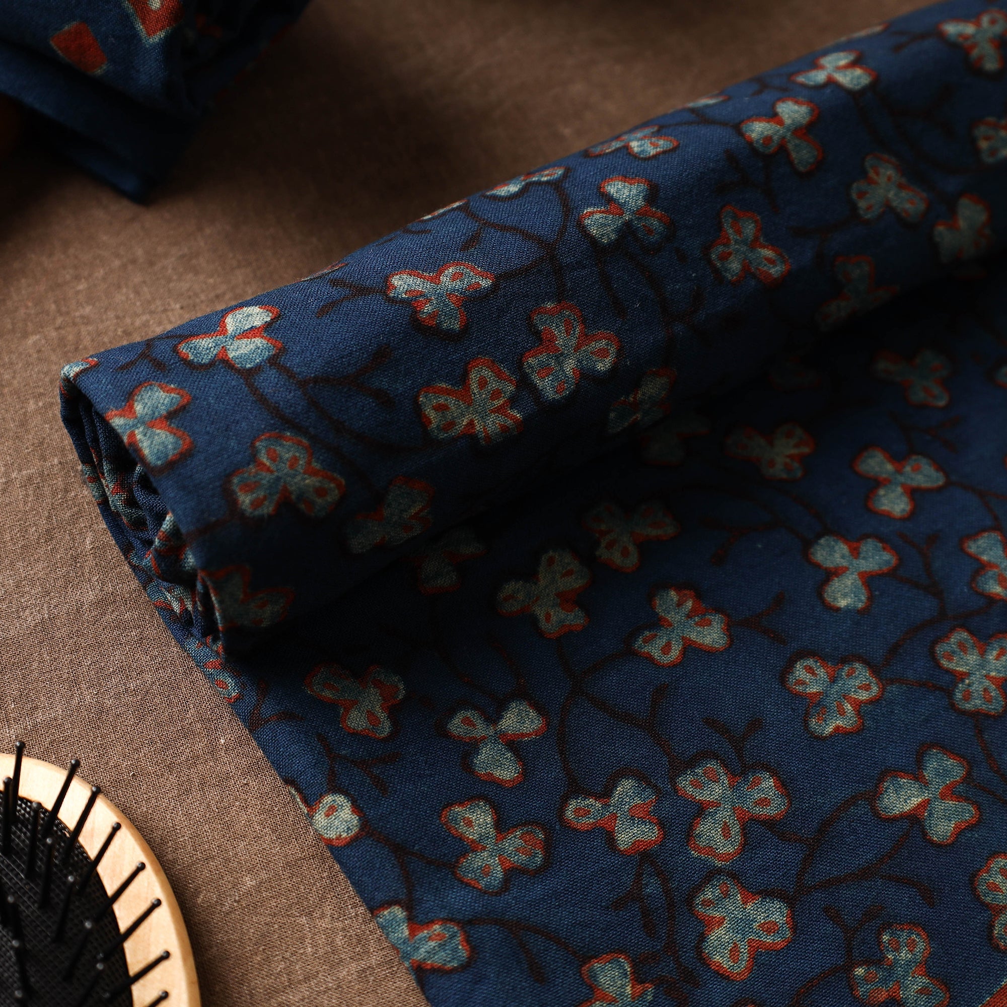 ITOKRI CRAFTS INITIATIVE Blue - Akola Block Printed Pure Handloom Cotton Towel - view 3