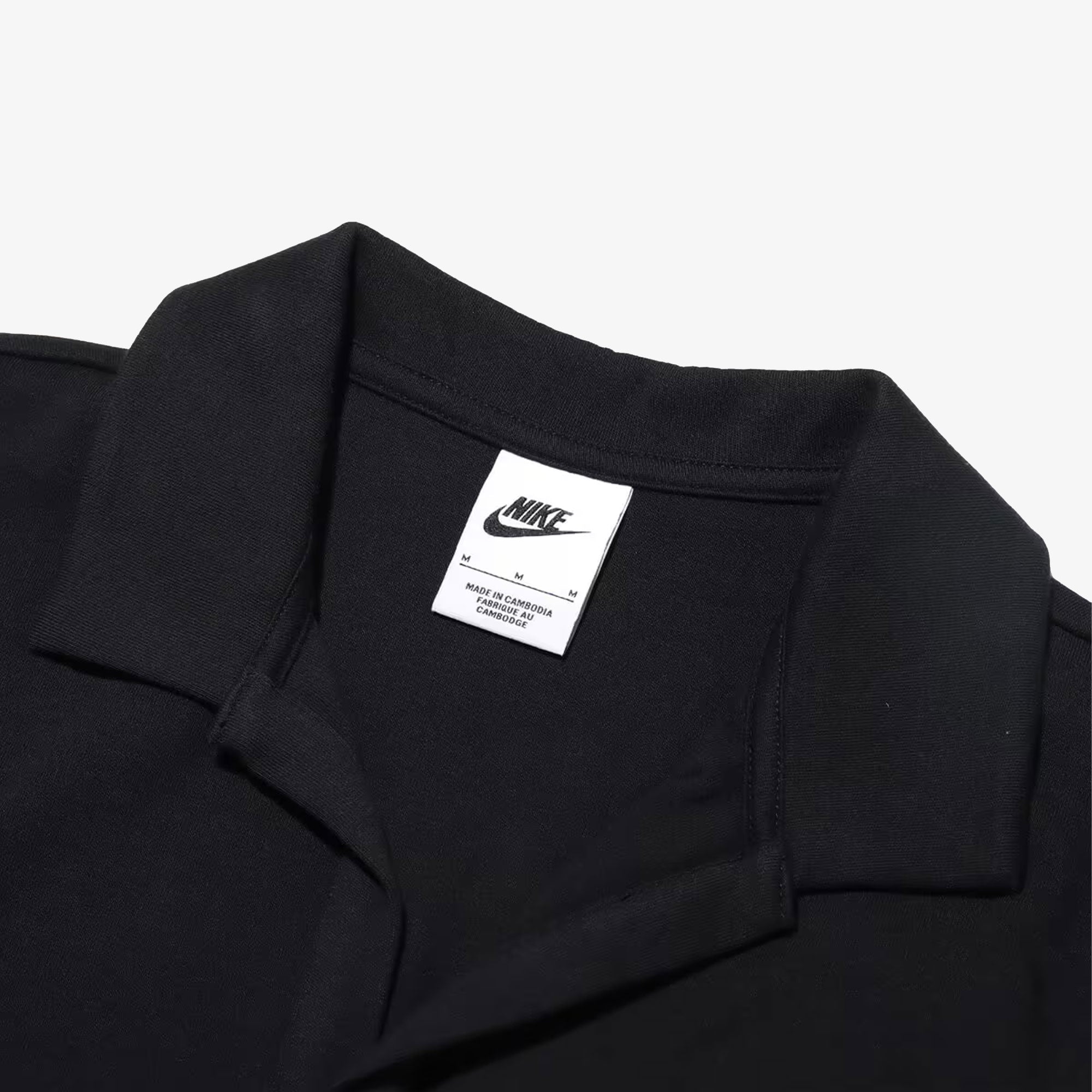 Nike | Sportswear Essential { Black/white - view 5