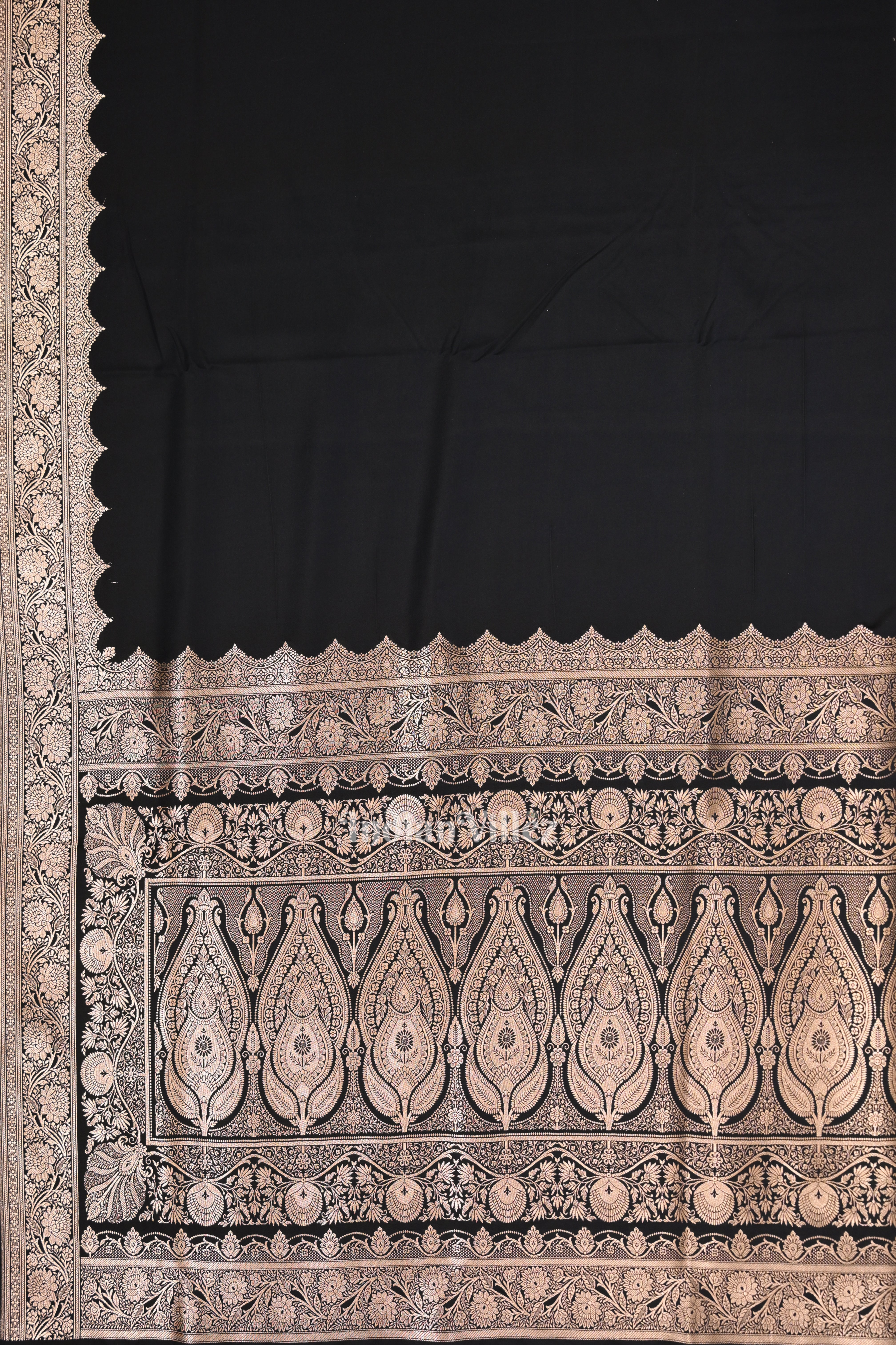 IndianVillèz Exclusive Black Pure Soft Mashru Satin Silk Banarasi Saree - view 3