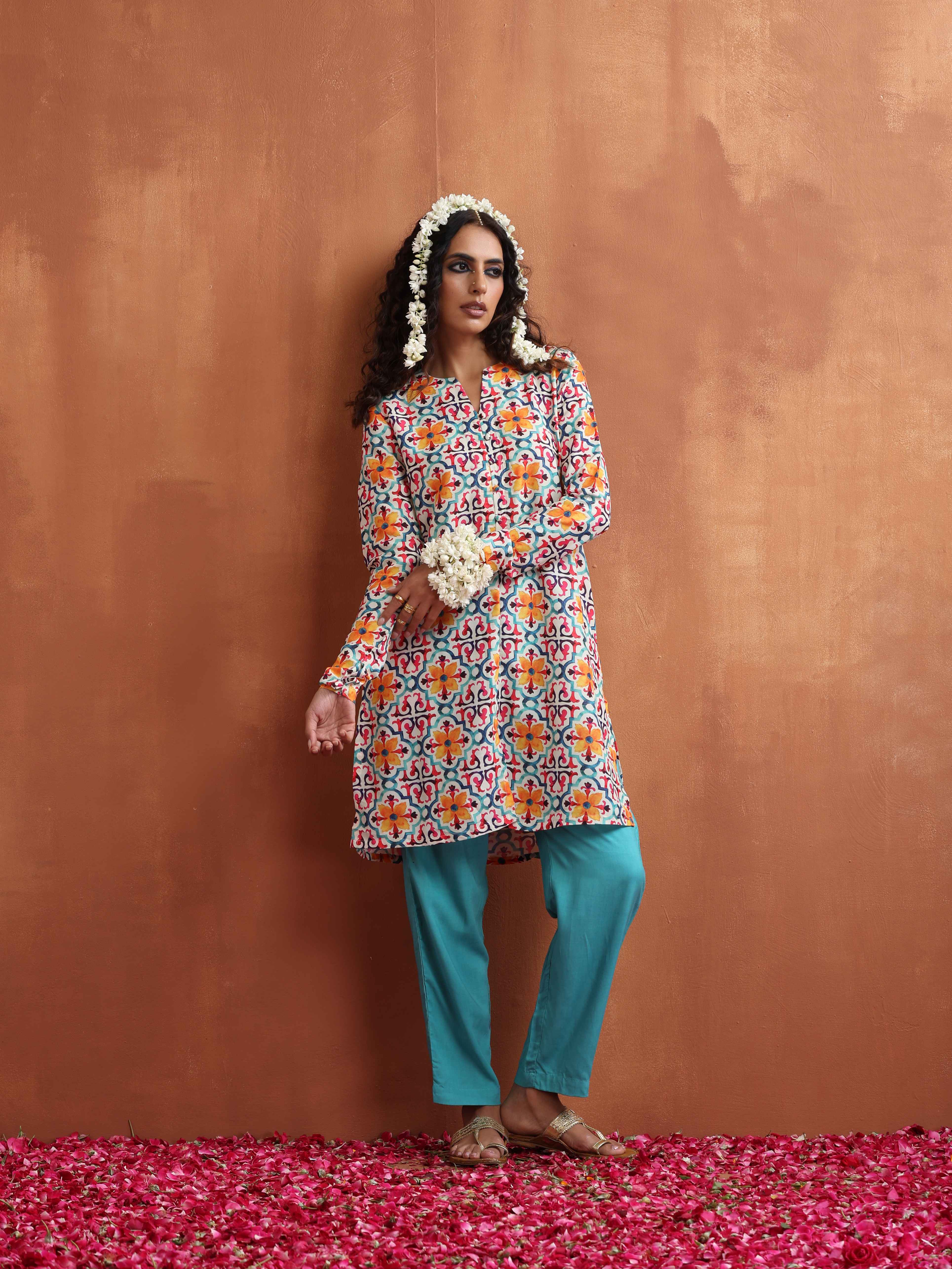trueBrowns Off White Print Kurta Co-ord Set - view 7