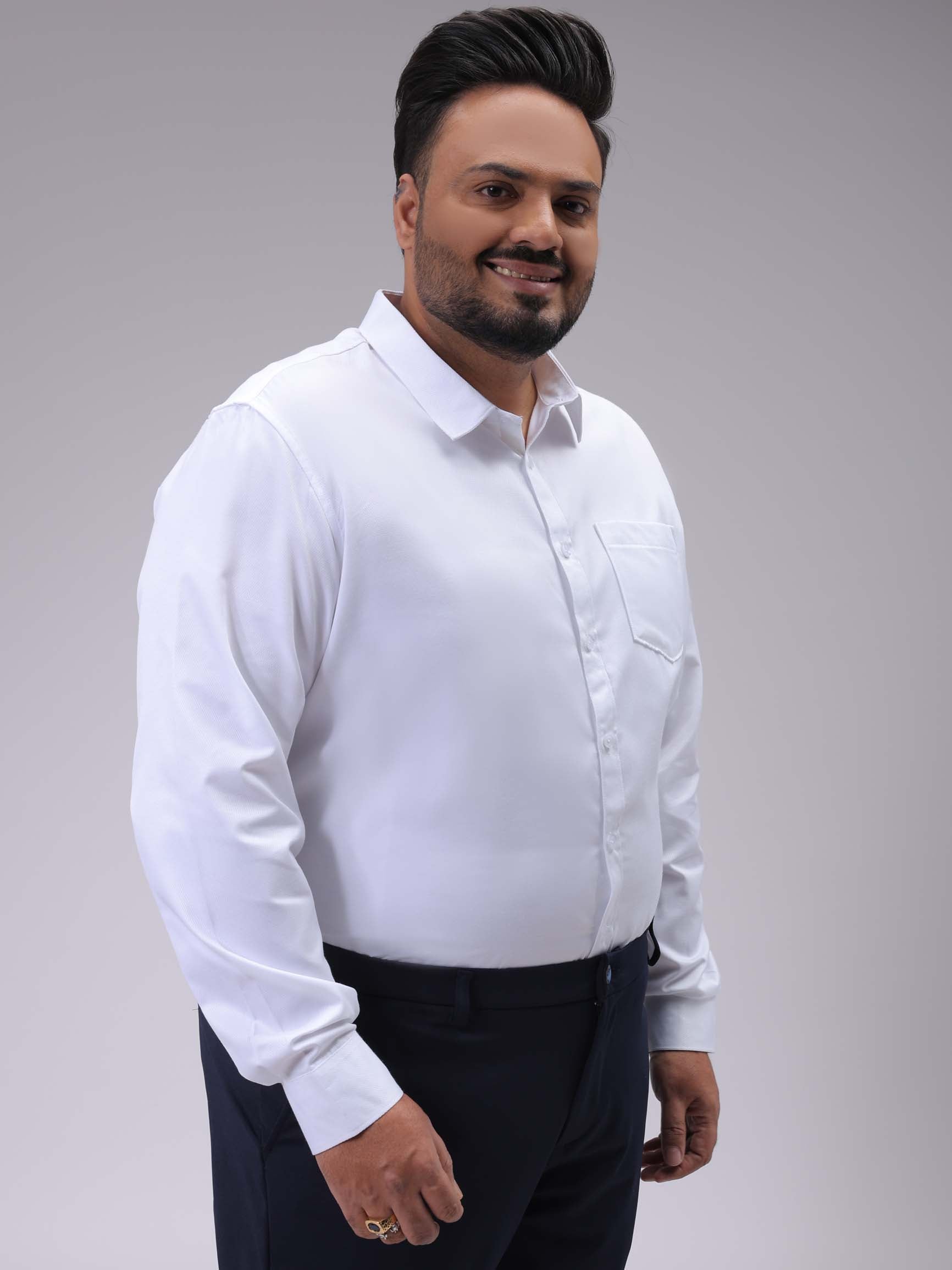 HARDSODA Men's Plus Size White Regular Fit Solid Formal Shirt - view 3