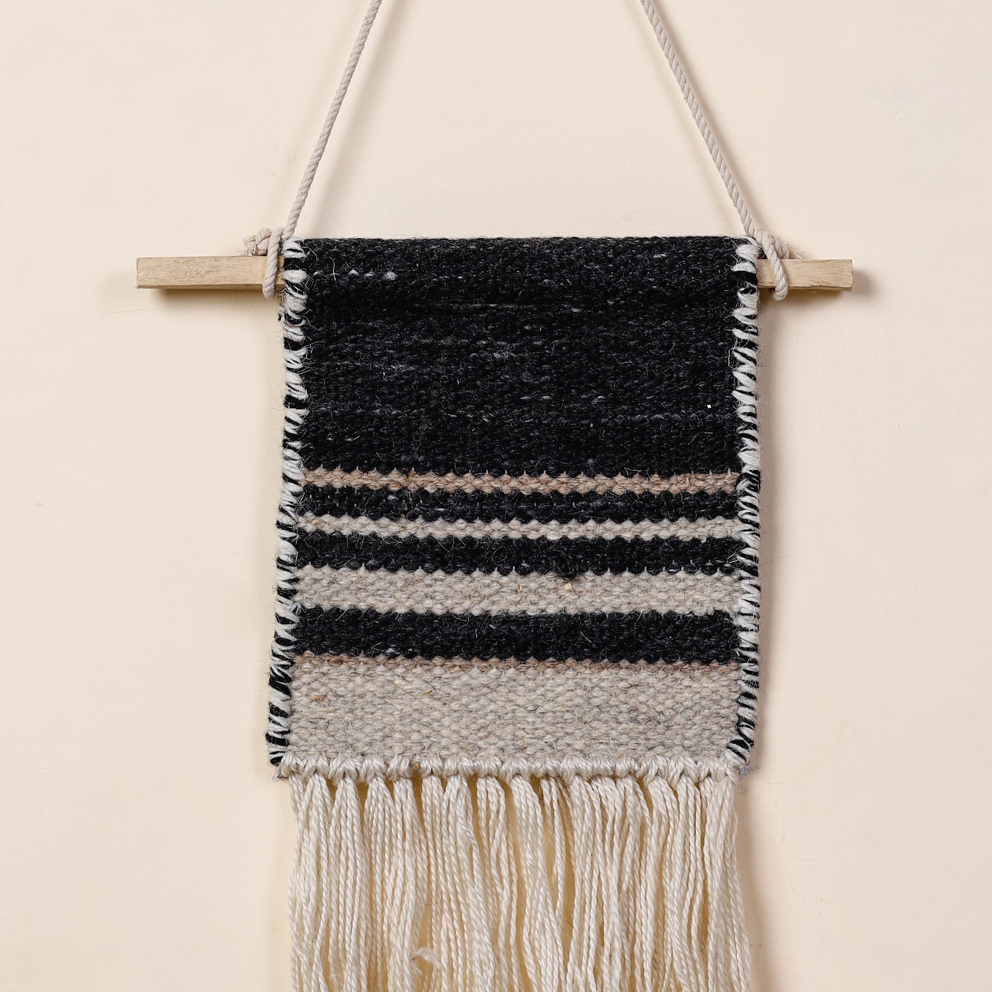 ITOKRI CRAFTS INITIATIVE Bhadohi Handwoven Wool Geometric Fringed Wall Hanging - view 2