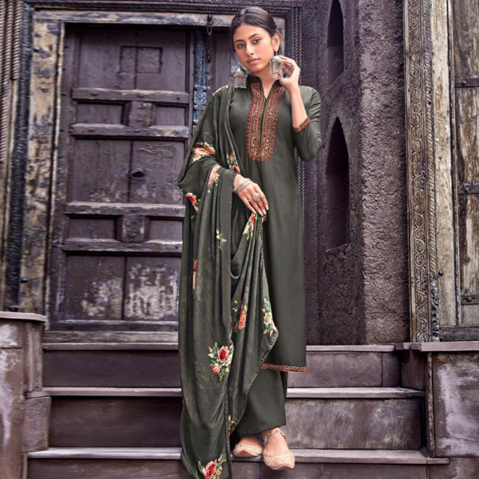 Peachmode Imposing Dark Grey Colored Partywear Printed Viscose Muslin Suit