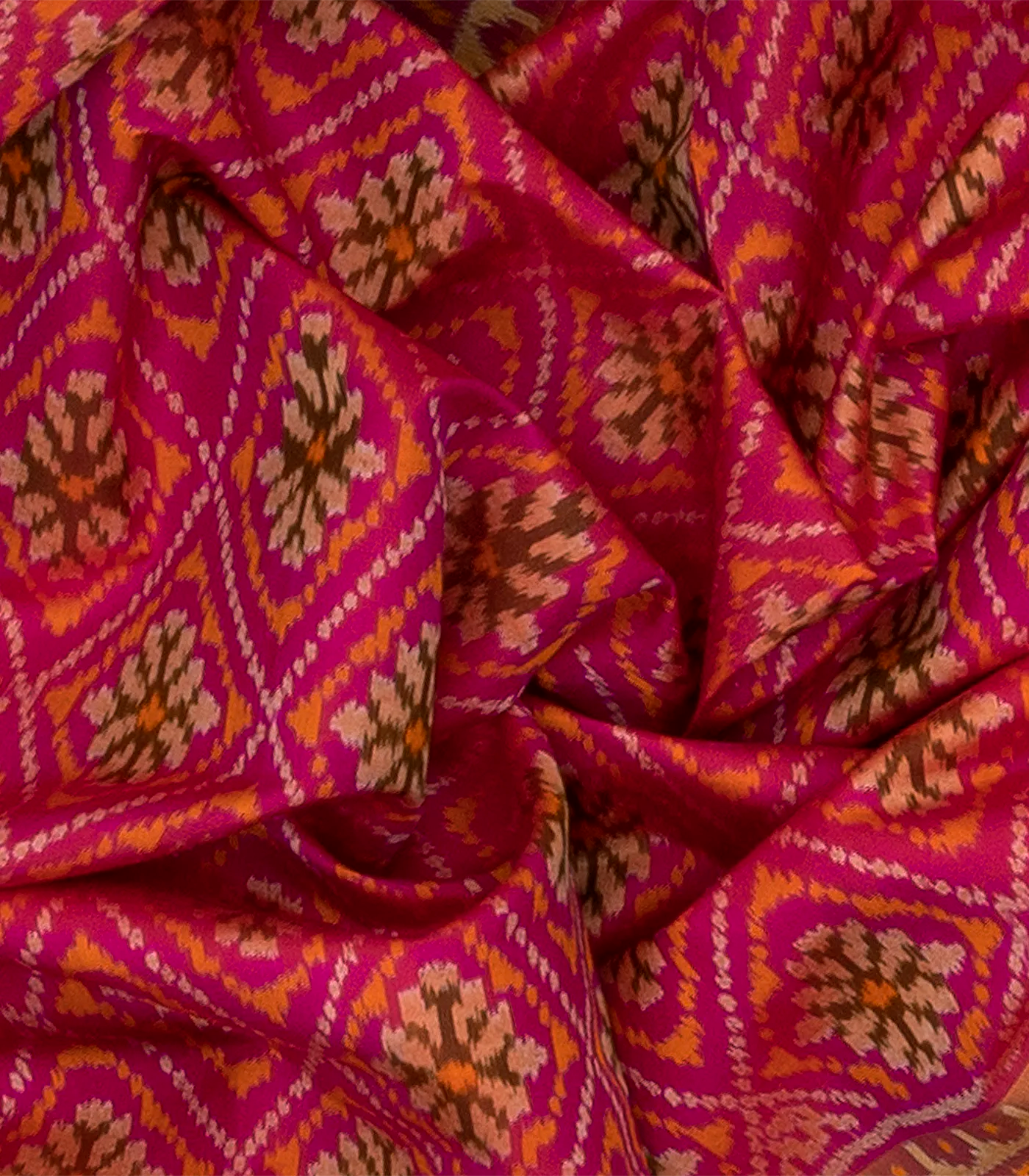 RmKV Pink Handloom Ikat Silk Saree With Diamond Floral Motifs-Pink - view 3