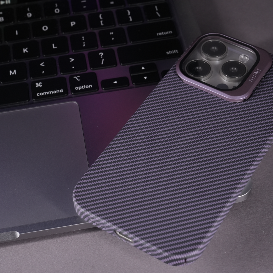 technoidtech iPhone 14 Stent Kickstand Carbon Fiber Textured Case - view 4