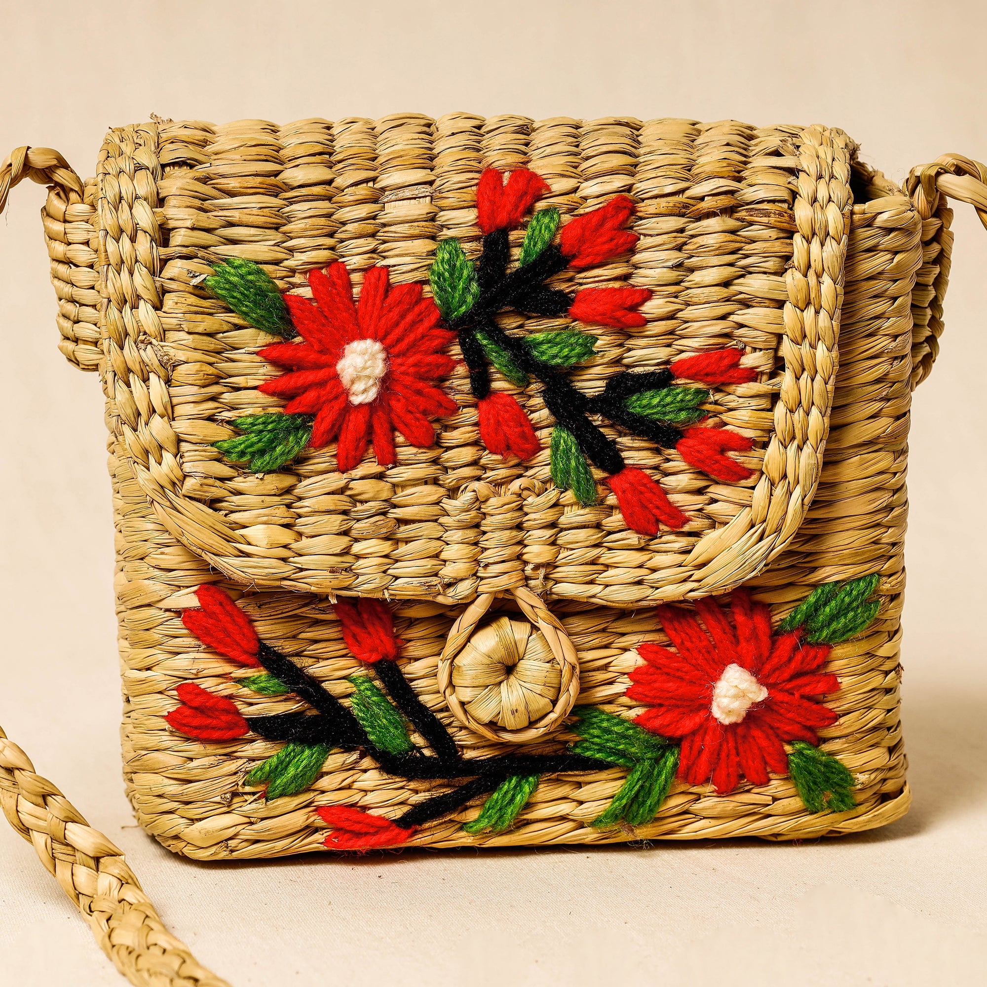 ITOKRI CRAFTS INITIATIVE Beige - Handcrafted Natural Water Reed Embroidered Sling Bag - view 2