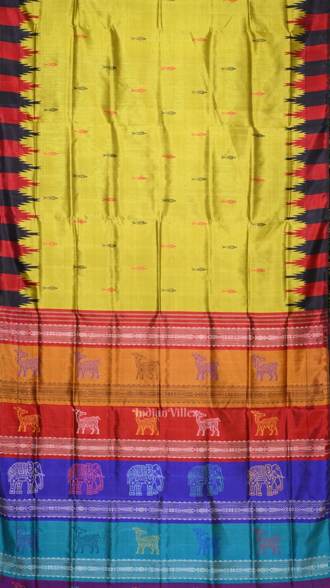 IndianVillèz Mehendi Green Phoda Kumbha with Animal Motif Double Pallu Berhampuri Silk Saree - view 2
