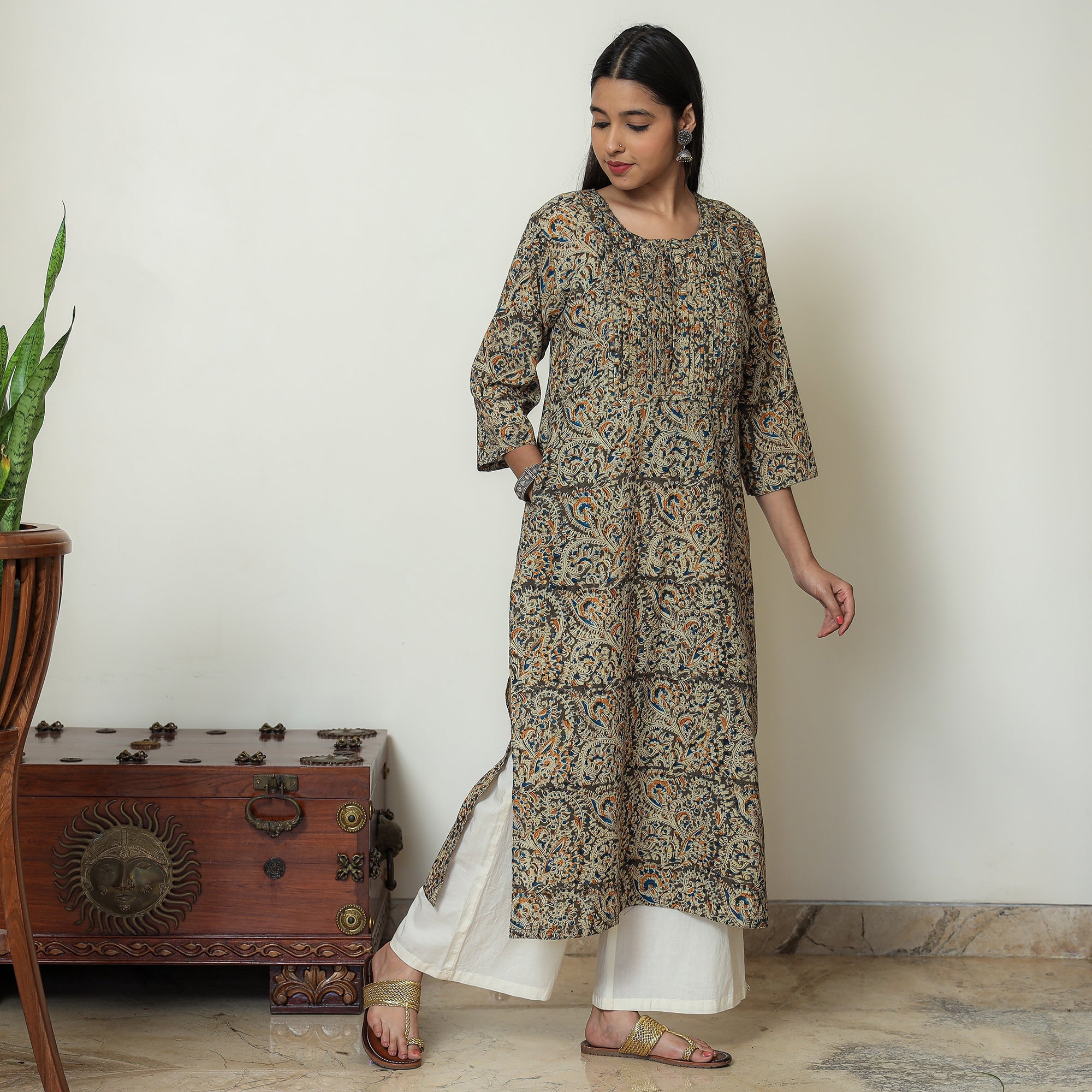 ITOKRI CASUALS Brown - Kalamkari Hand Block Printed Cotton Pintuck Straight Kurta 07 - view 7