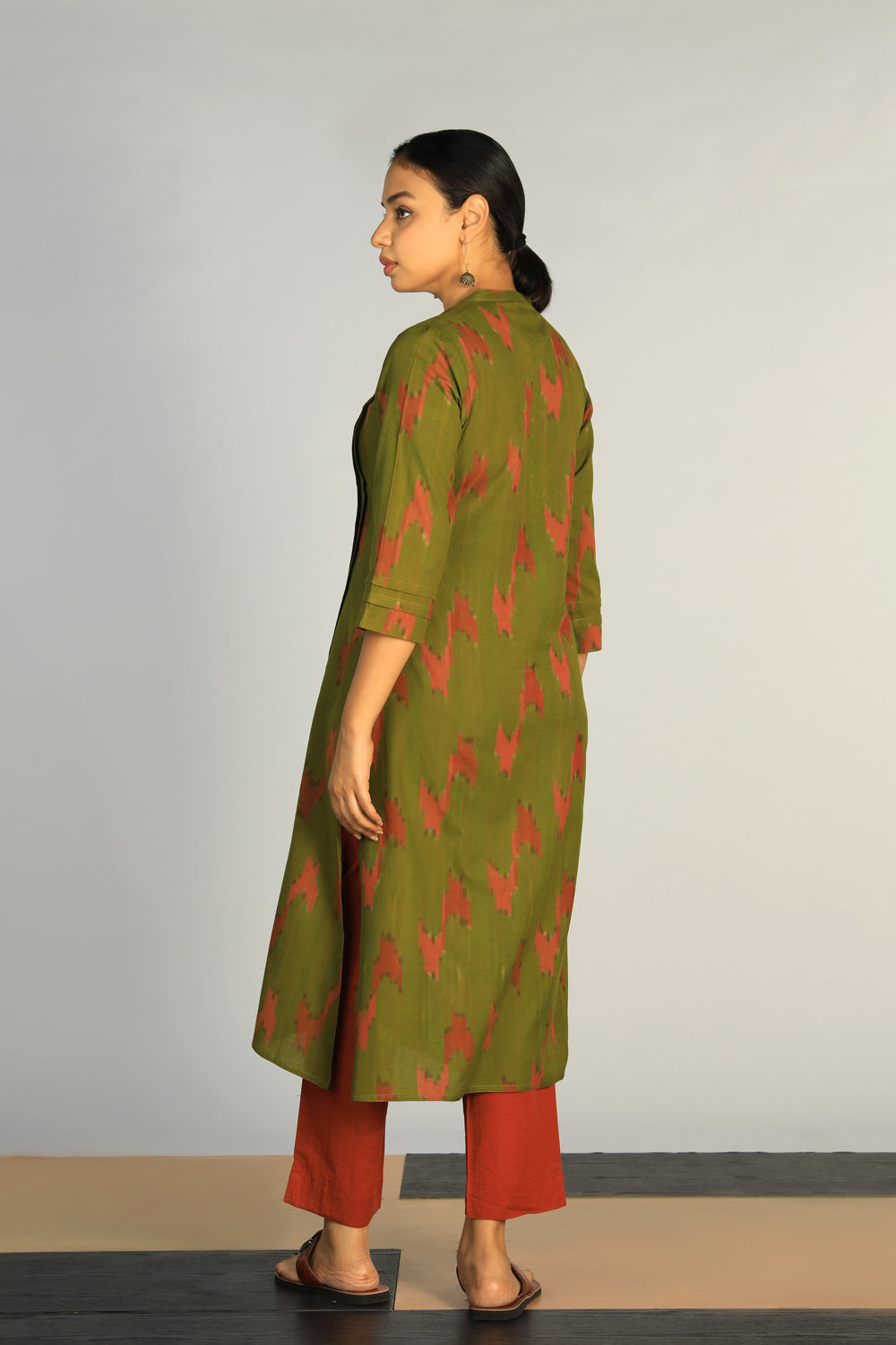 Kalanjali Ethnics Cotton Pochampally Ikat kurti - view 4