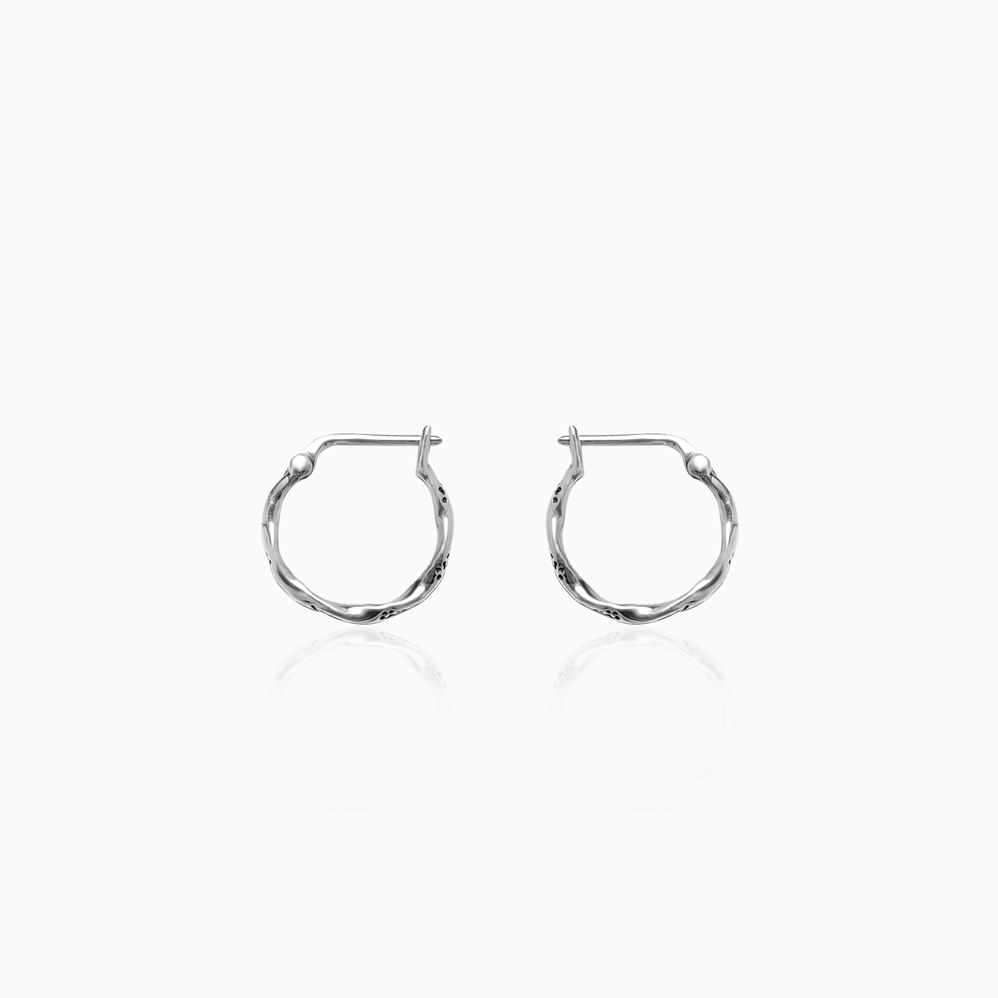 GIVA Jewellery Oxidised Vintage Hoops