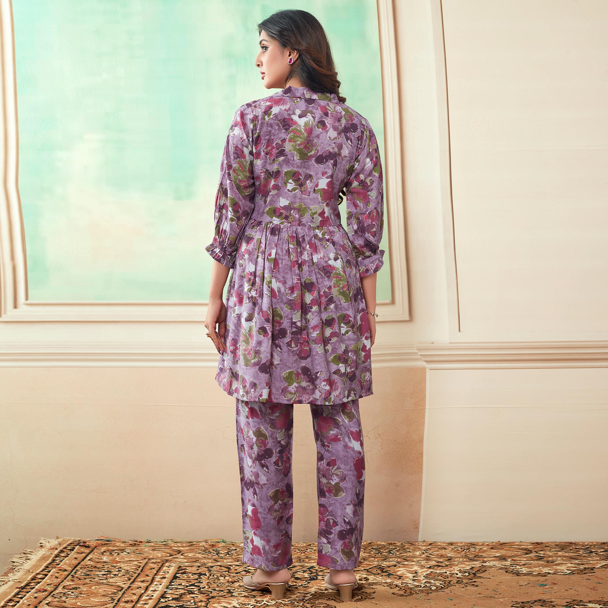 Peachmode Lavender Floral Foil Printed Chanderi Silk Co Ord Set - view 8