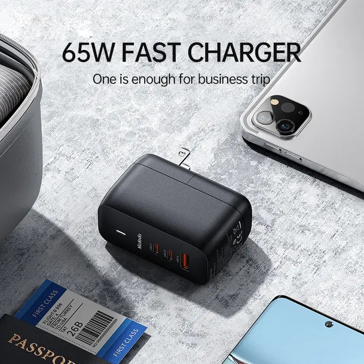 Million Cases Dynamic Trio 65W Super Charging Adaptor - view 2