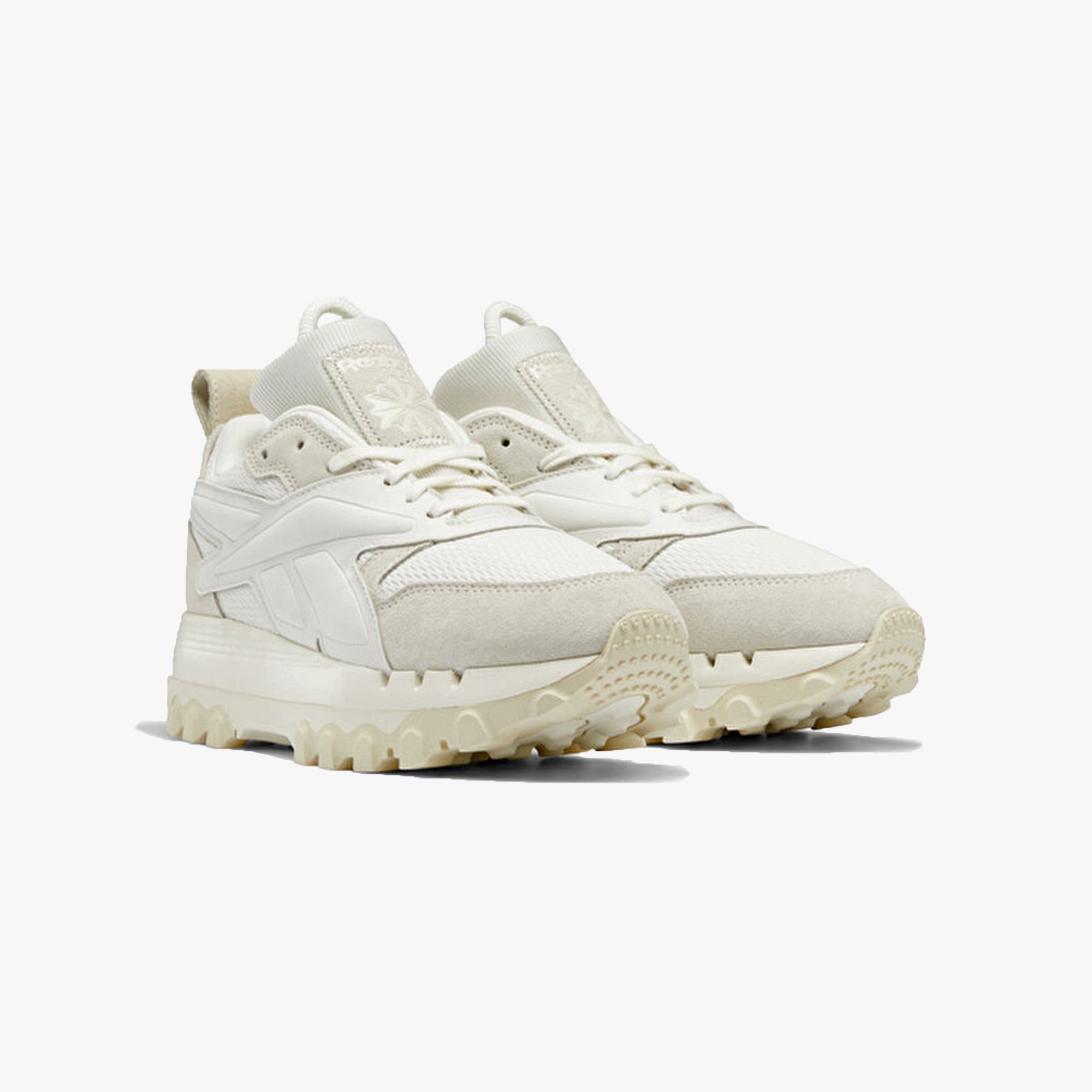 Reebok | CARDI B CLASSIC LEATHER V2 { CHALK/ALABASTER