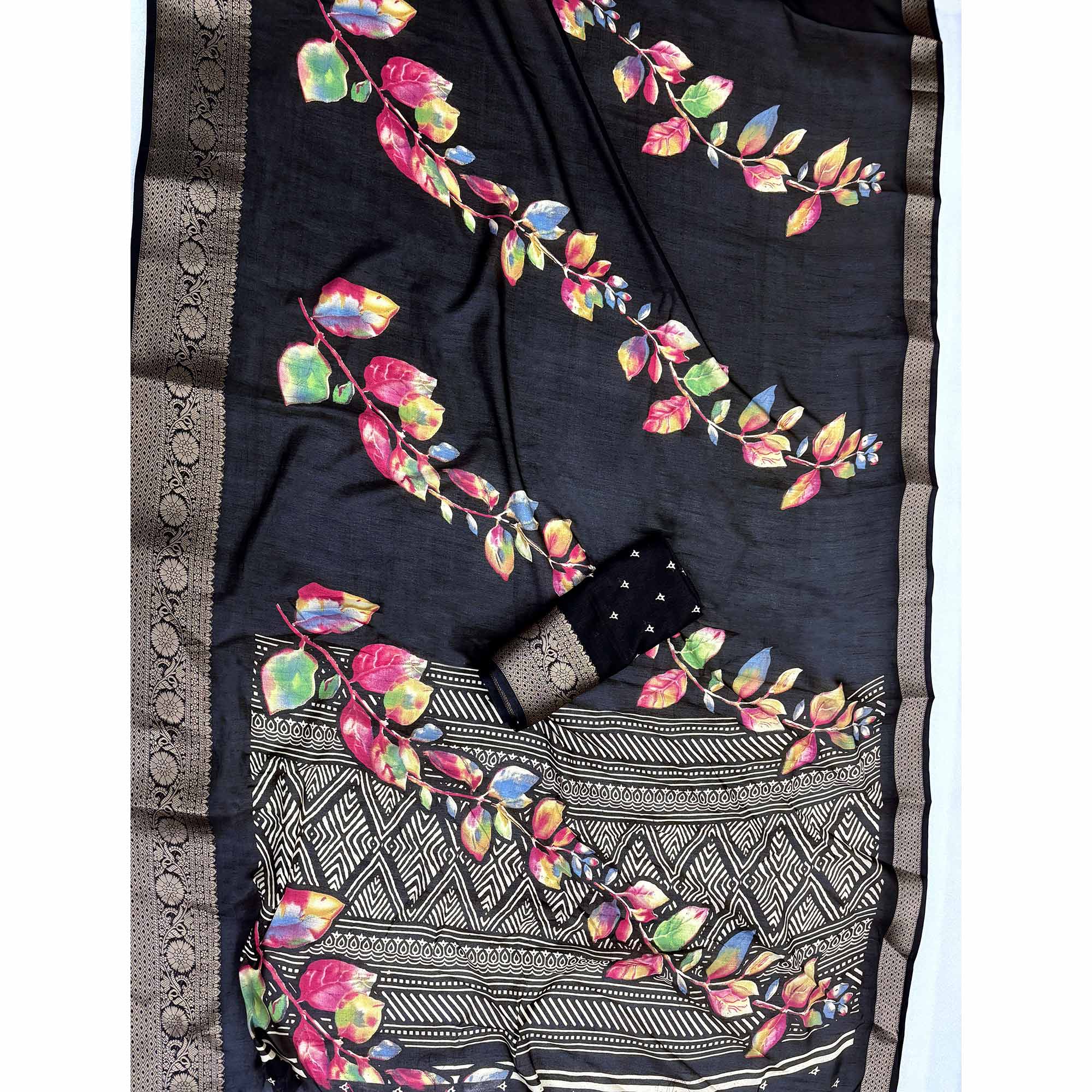 Peachmode Black Printed Dola Silk Saree With Jacquard Border - view 5