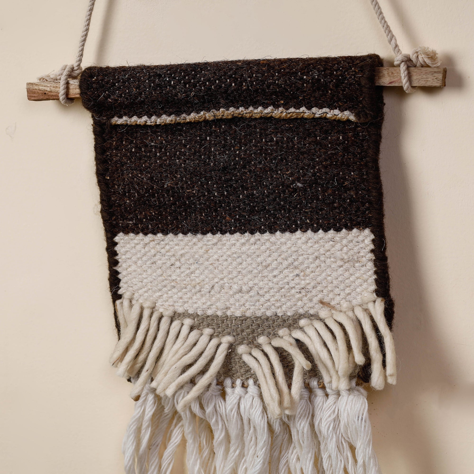 ITOKRI CRAFTS INITIATIVE Bhadohi Handwoven Wool Geometric Fringed Wall Hanging - view 2