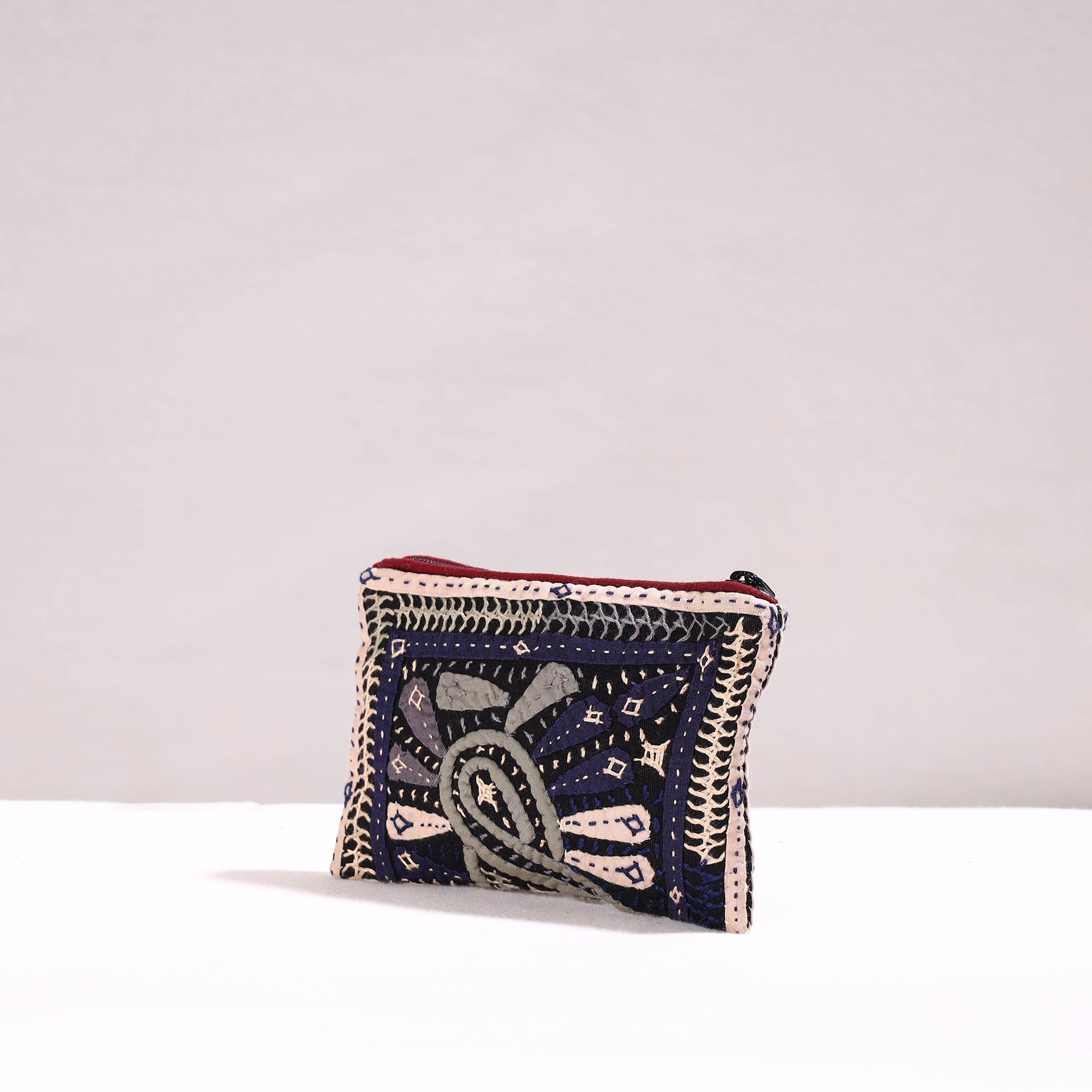 QASAB Black - Kutch Dhebariya Qatab Hand Embroidery Cotton Coin Pouch - view 2
