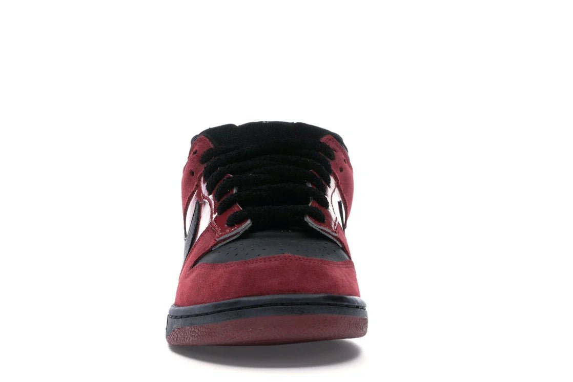 Nike SB Dunk Low 'Milli Vanilli' – Red - view 9
