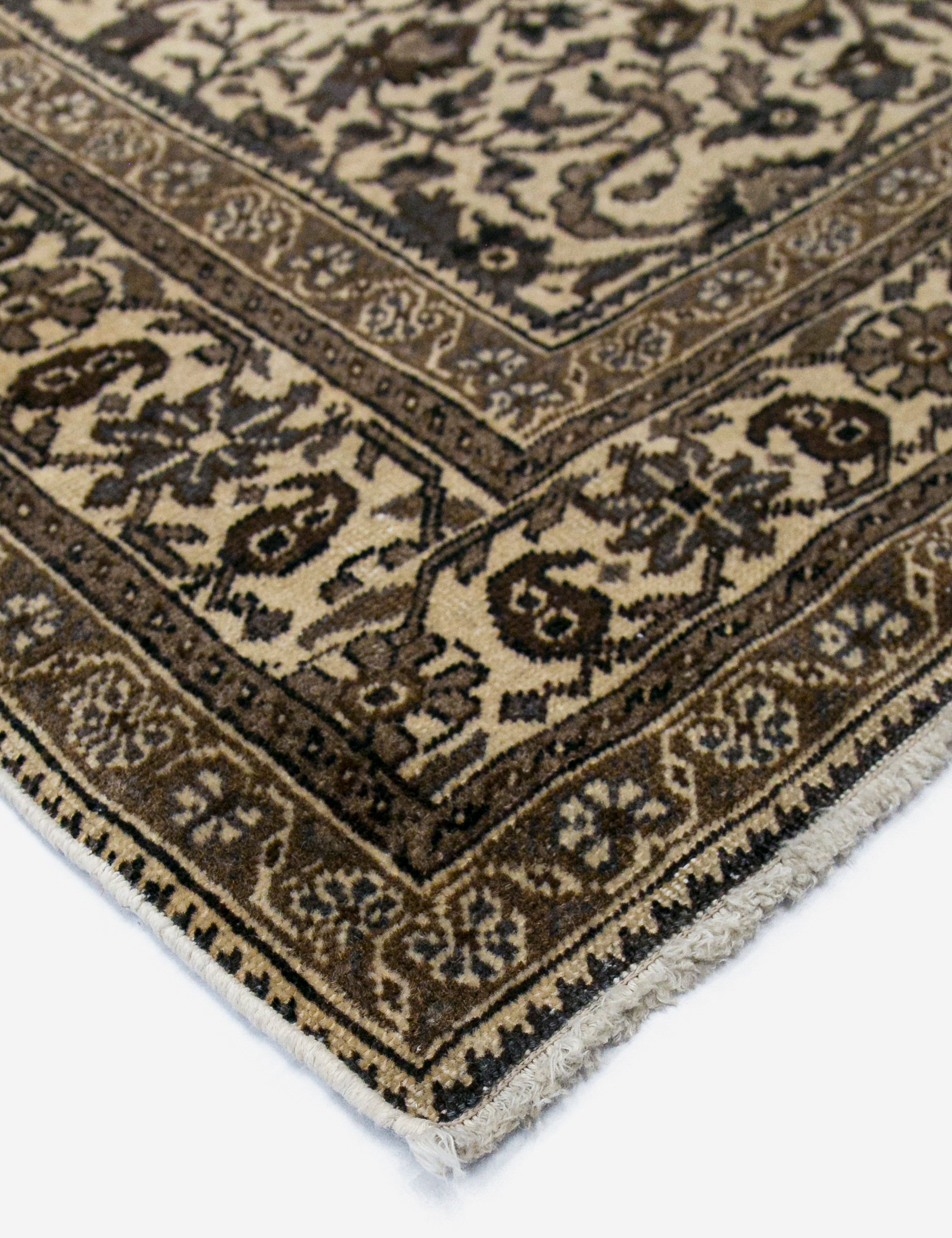 Lulu and Georgia Vintage Turkish Hand-Knotted Wool Rug No. 458, 4'11" x 7'3" - view 2