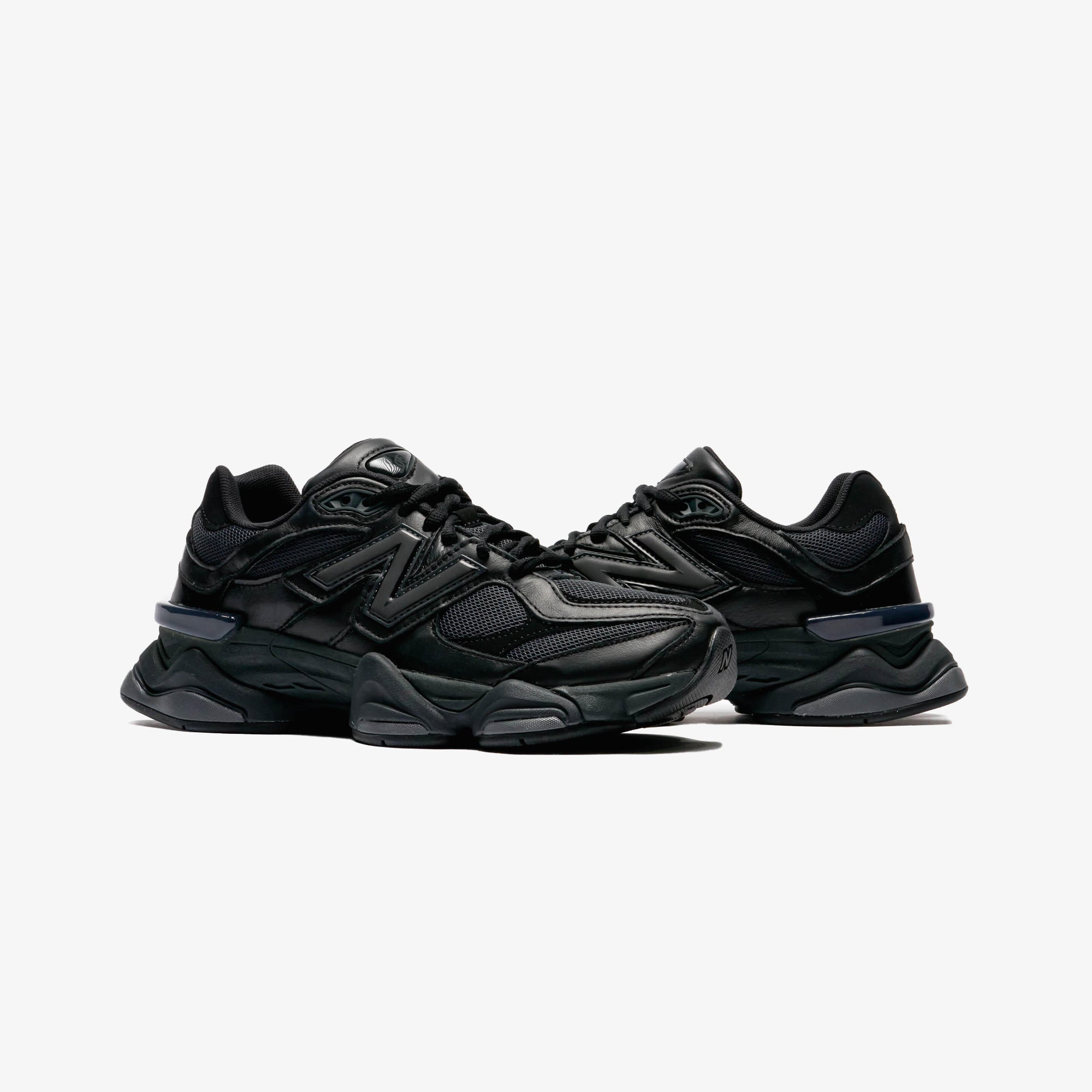 New Balance | 9060 { TEA TREE - view 3