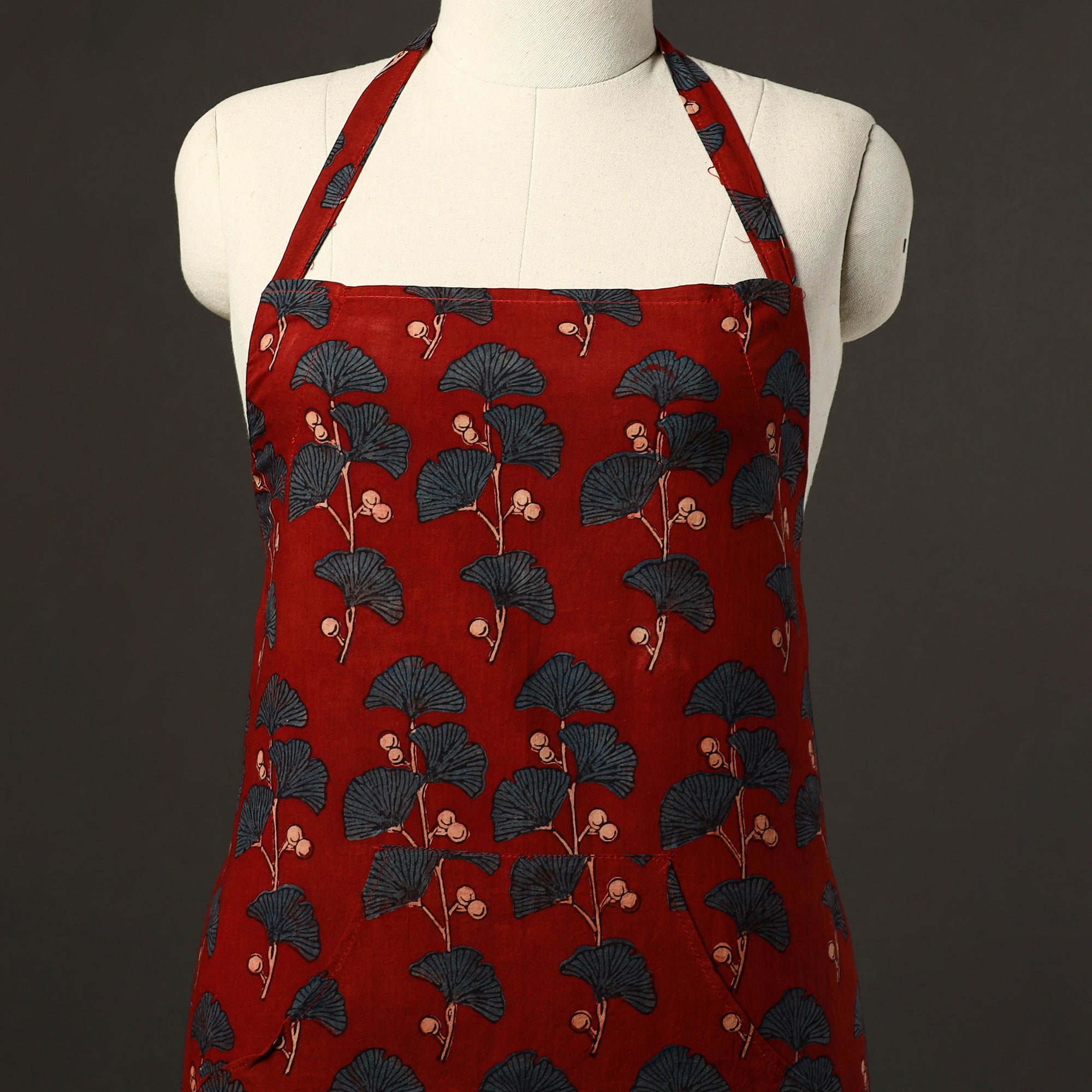 JALPARI Ajrakh Block Print Cotton Apron with Pocket 45 - view 2