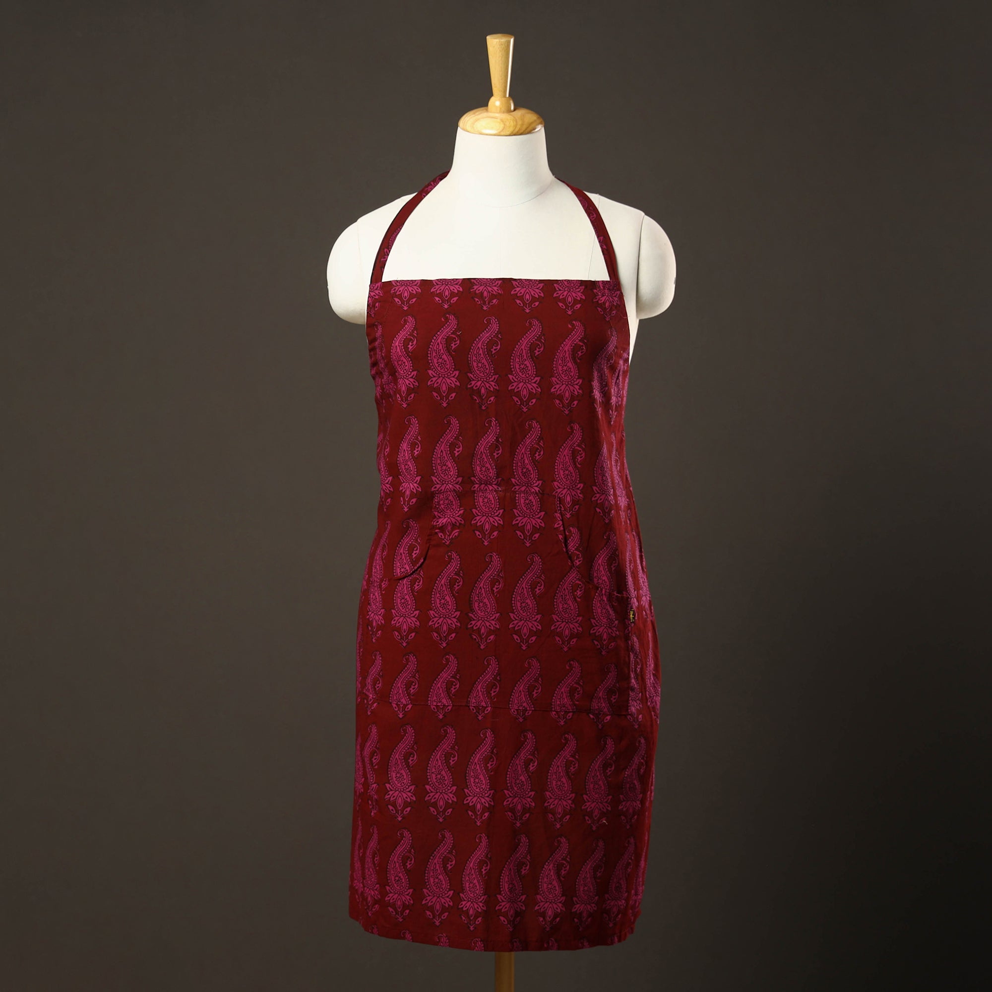 ITOKRI CRAFTS INITIATIVE Bagh Block Printed Cotton Apron with Pocket 30
