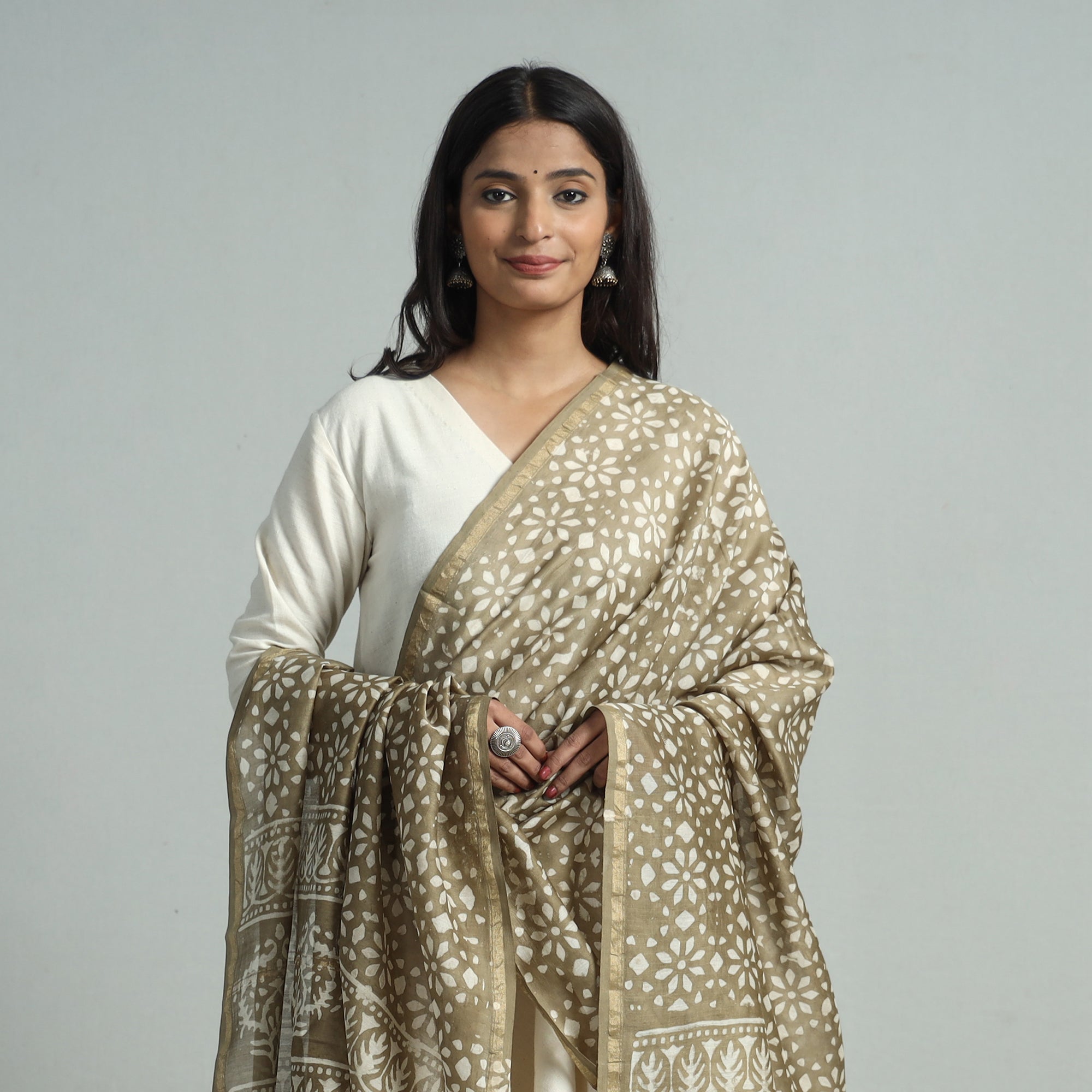 HAVELI CHRONICLES Brown - Pipad Block Printed Handloom Chanderi Silk Dupatta 74 - view 3