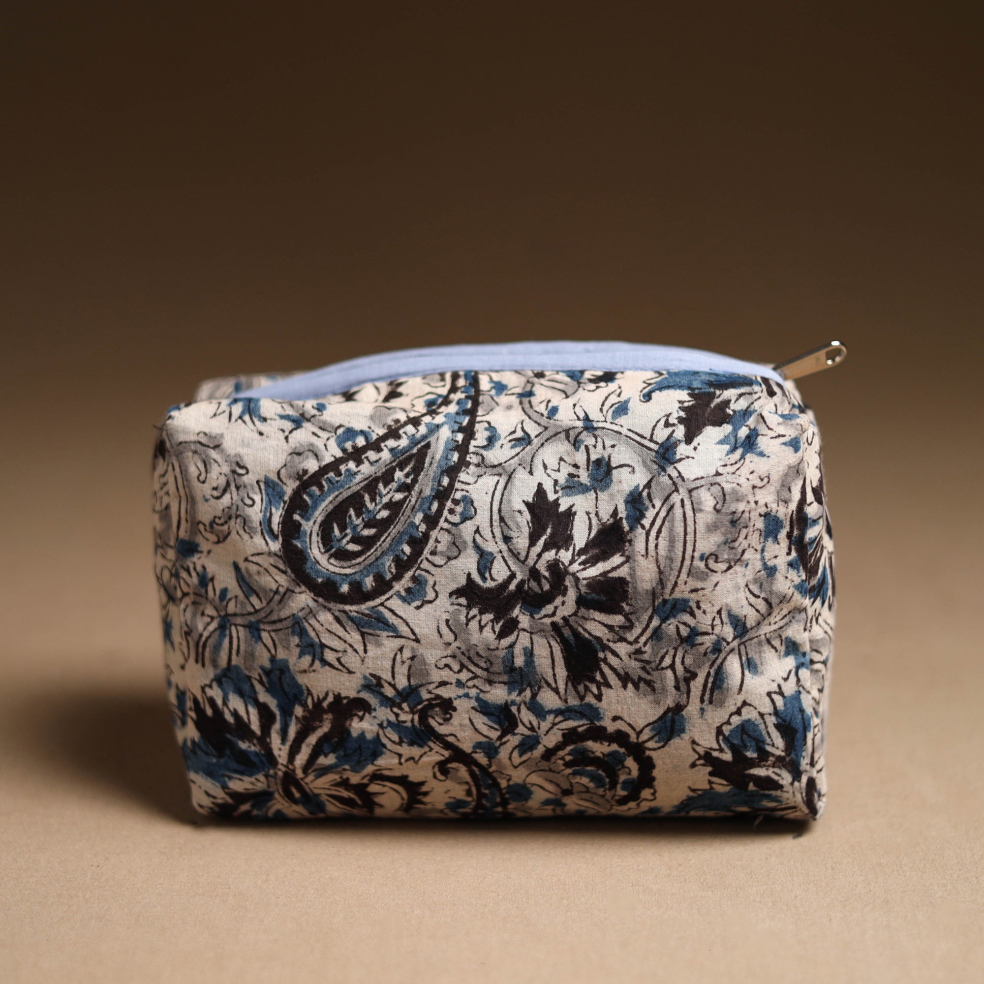 NOORI BAZAR Beige - Handmade Cotton Toiletry Pouch 05