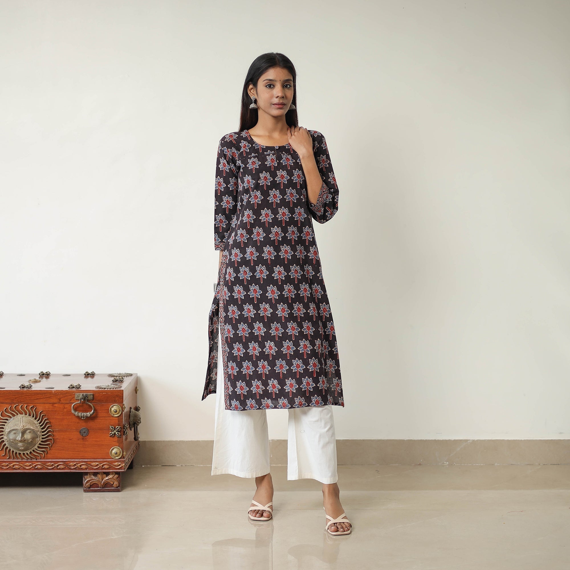 ITOKRI CASUALS Black - Block Printed Cotton Straight Ajrakh Kurta 07 - view 5