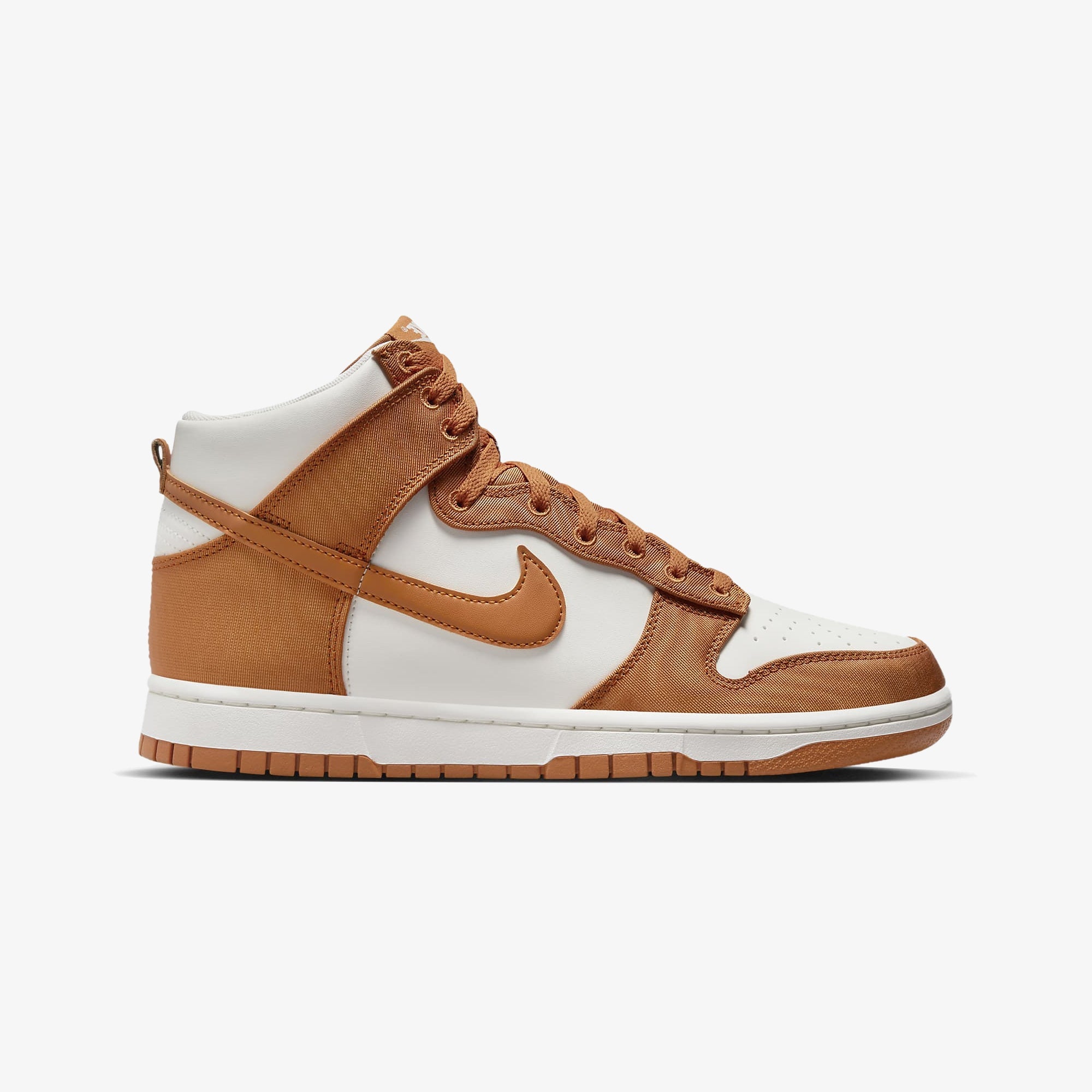 Nike | DUNK HIGH RETRO SE { MONARCH/MONARCH-SAIL - view 4
