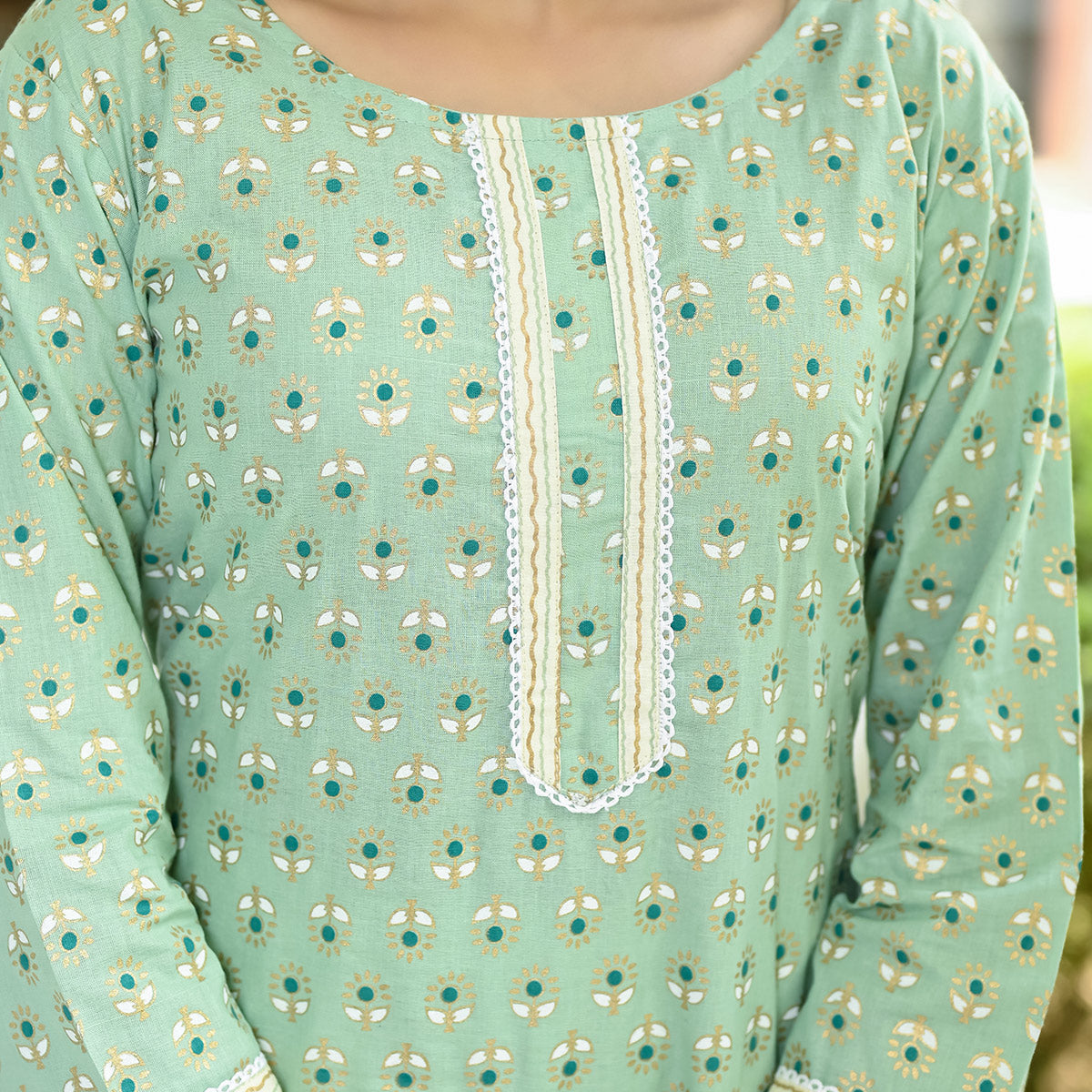 BlackTree green-floral-foil-printed-pure-cotton-suit - view 3