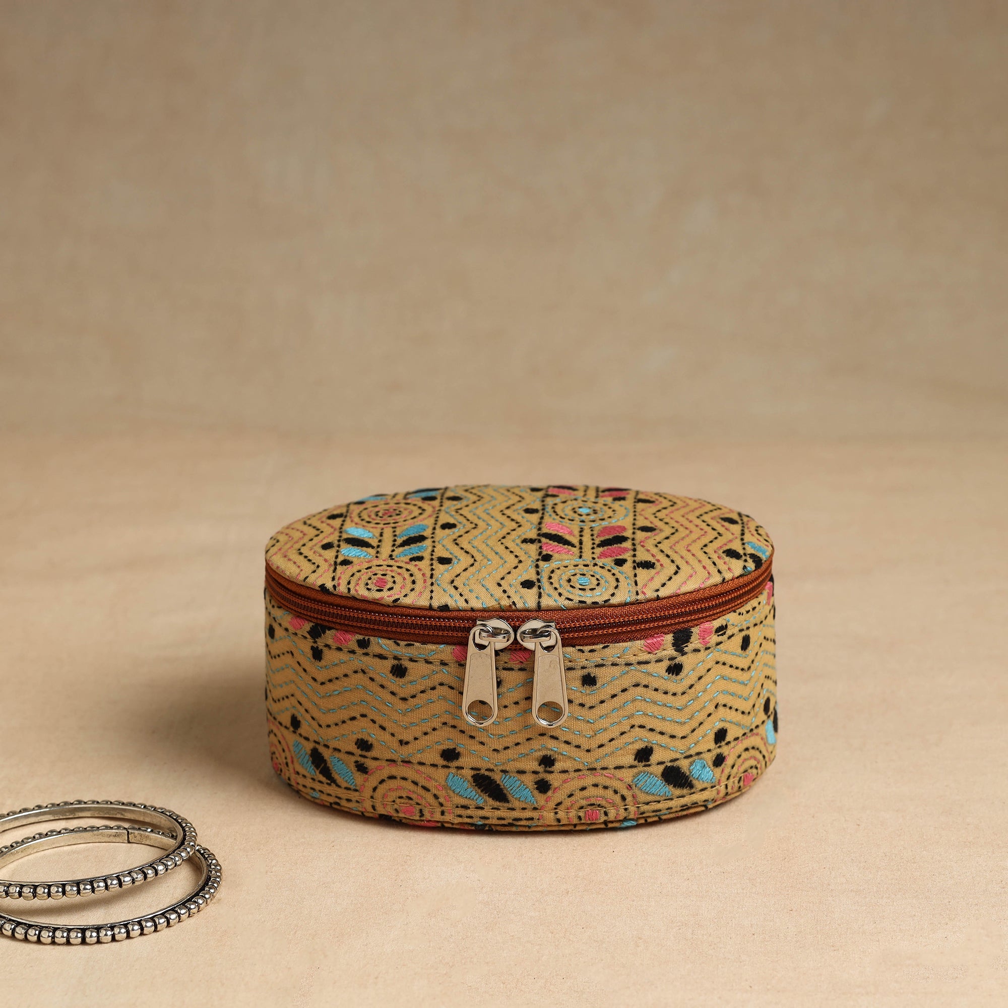 ASALKAAR Brown - Bengal Kantha Work Handcrafted Oval Jewelry Box with Mirror 15