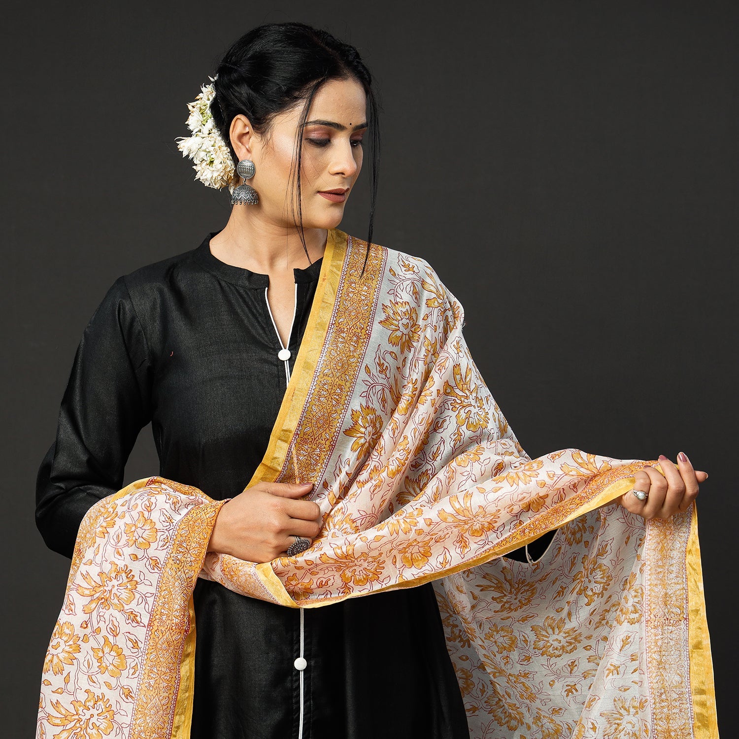 ITOKRI CASUALS Black Texture Tussar Silk Handloom Kurta with Sanganeri Dupatta - view 2