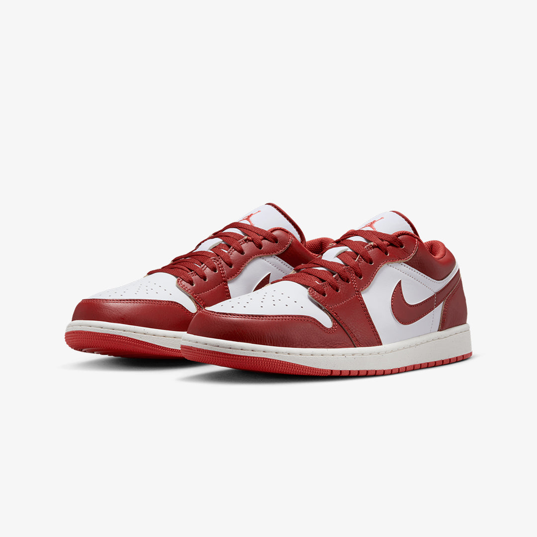 Jordan | AIR JORDAN 1 LOW SE { WHITE/DUNE RED-LOBSTER-SAIL