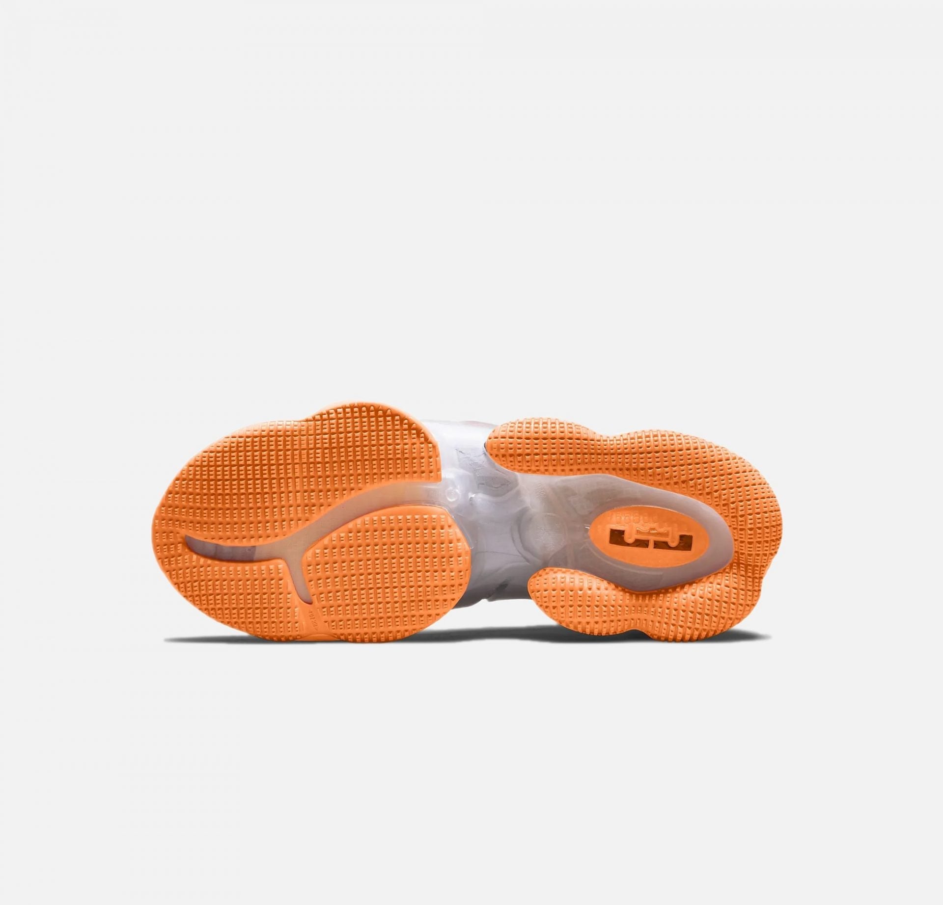 Nike | LEBRON 19 - view 3