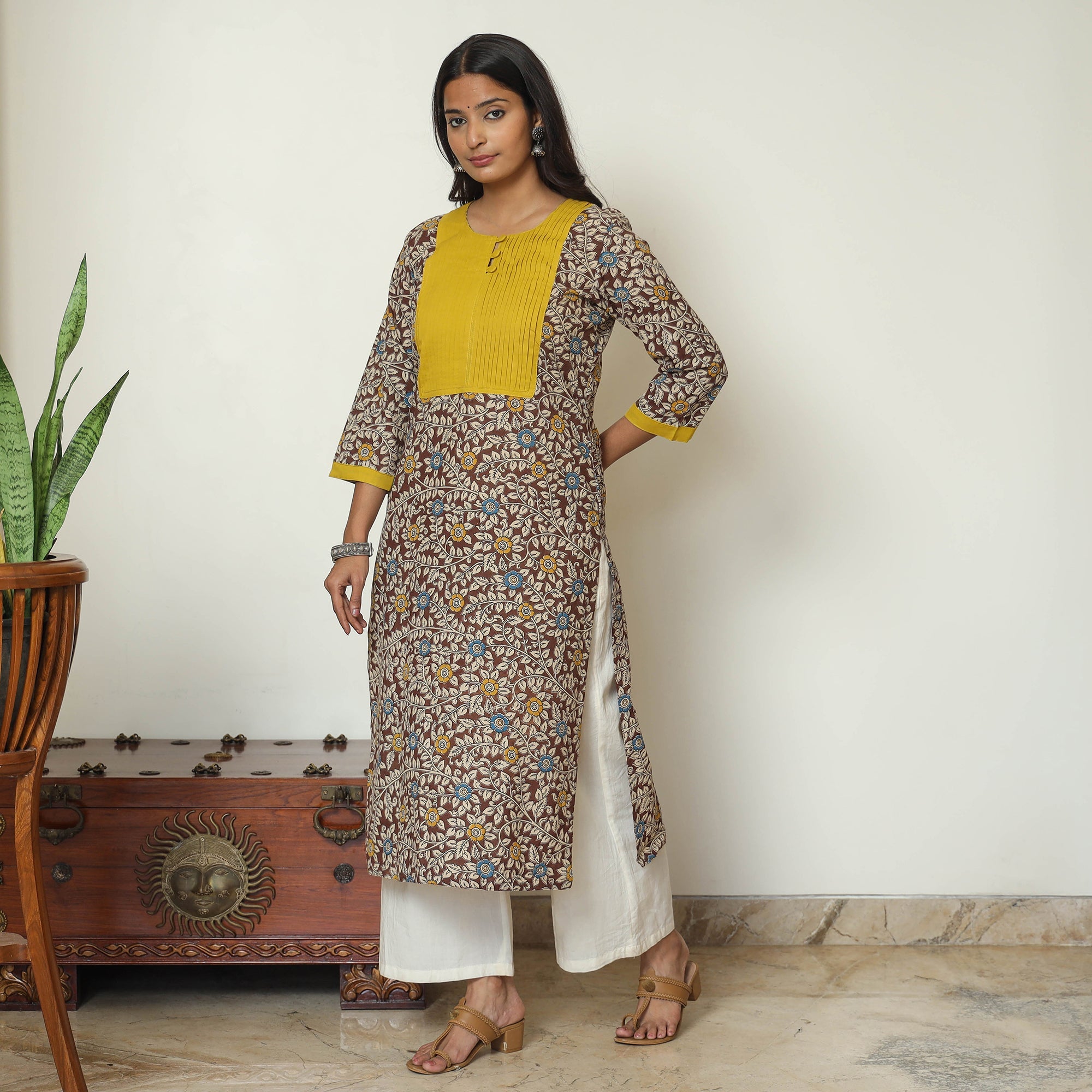 ITOKRI CASUALS Brown - Kalamkari Printed Cotton Pintuck Long Straight Kurta 68 - view 3