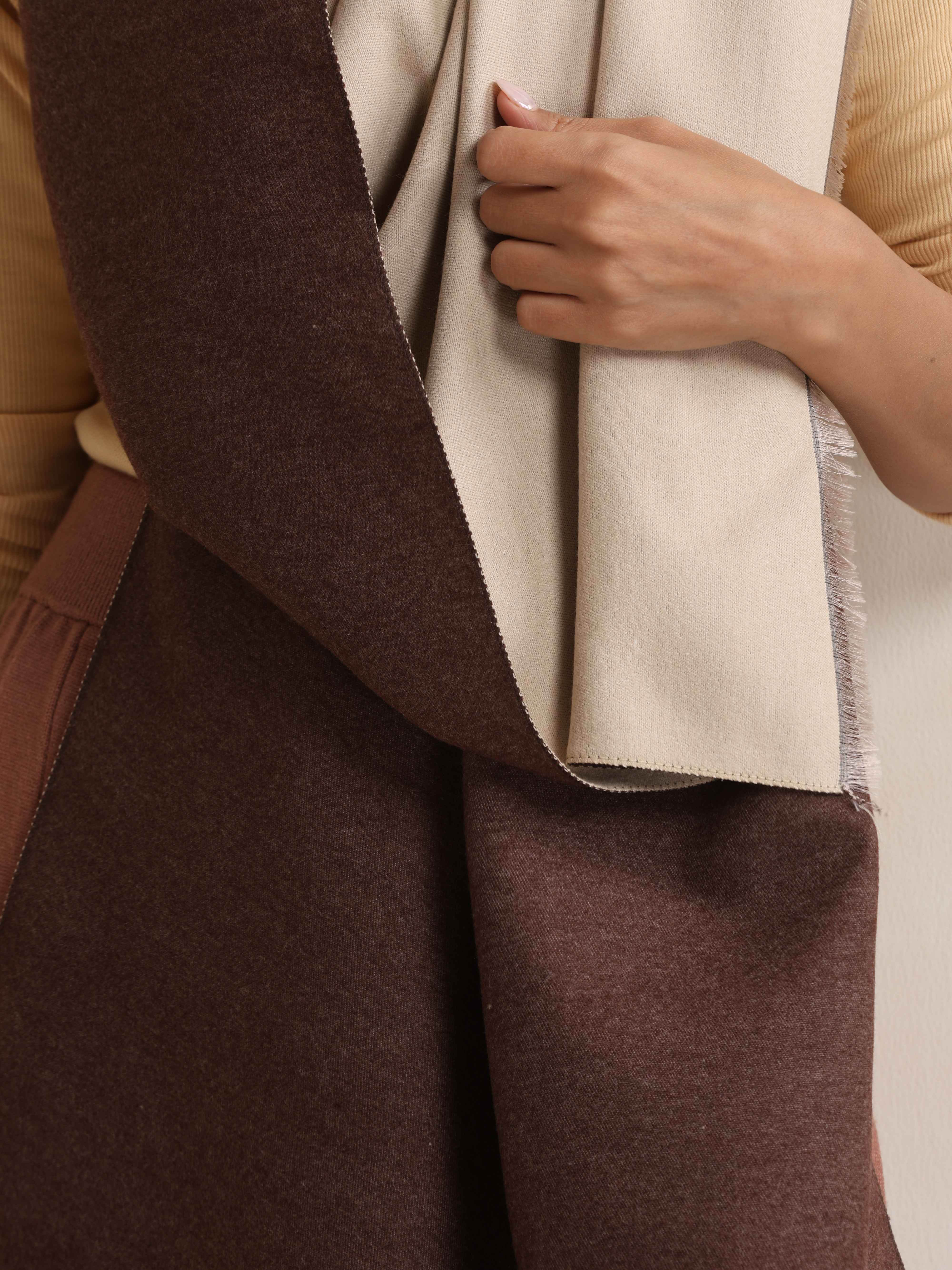 trueBrowns Dark Brown Reversible Woollen Stole - view 4