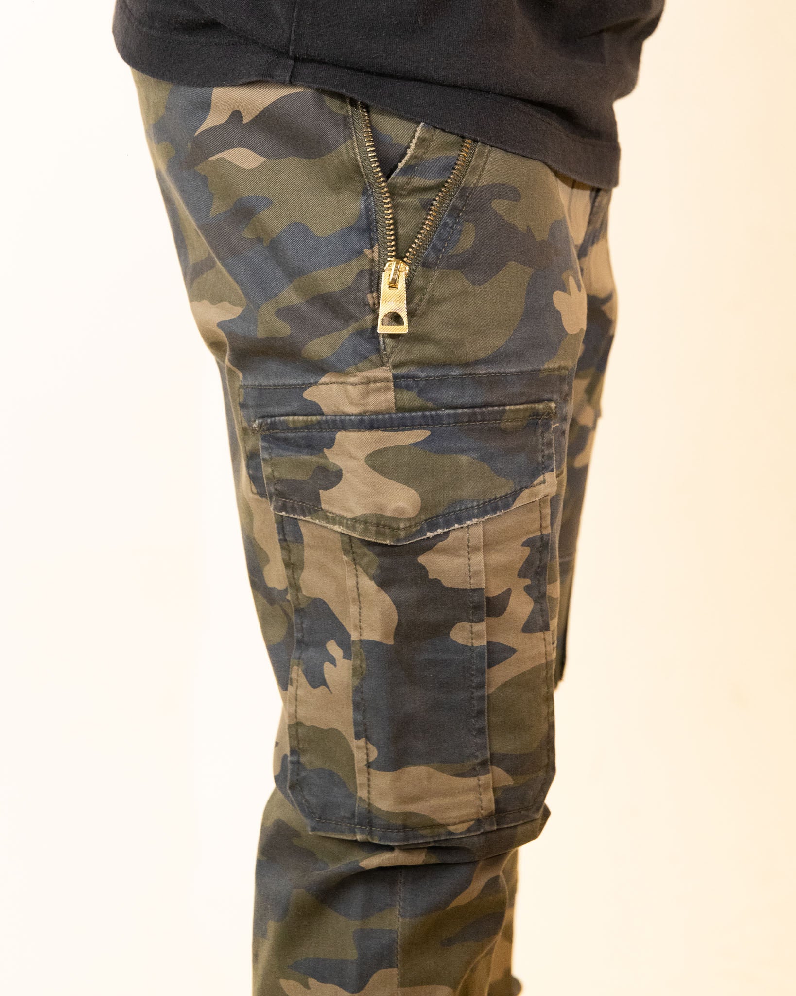 Guess Los Angeles Utility Fit Military Cargo Pant - view 2