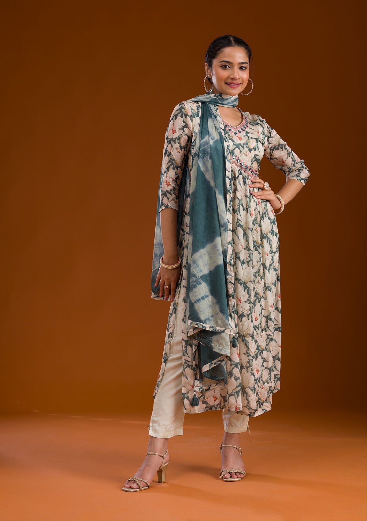 Koskii Cream Threadwork Chiffon Readymade Salwar Suit