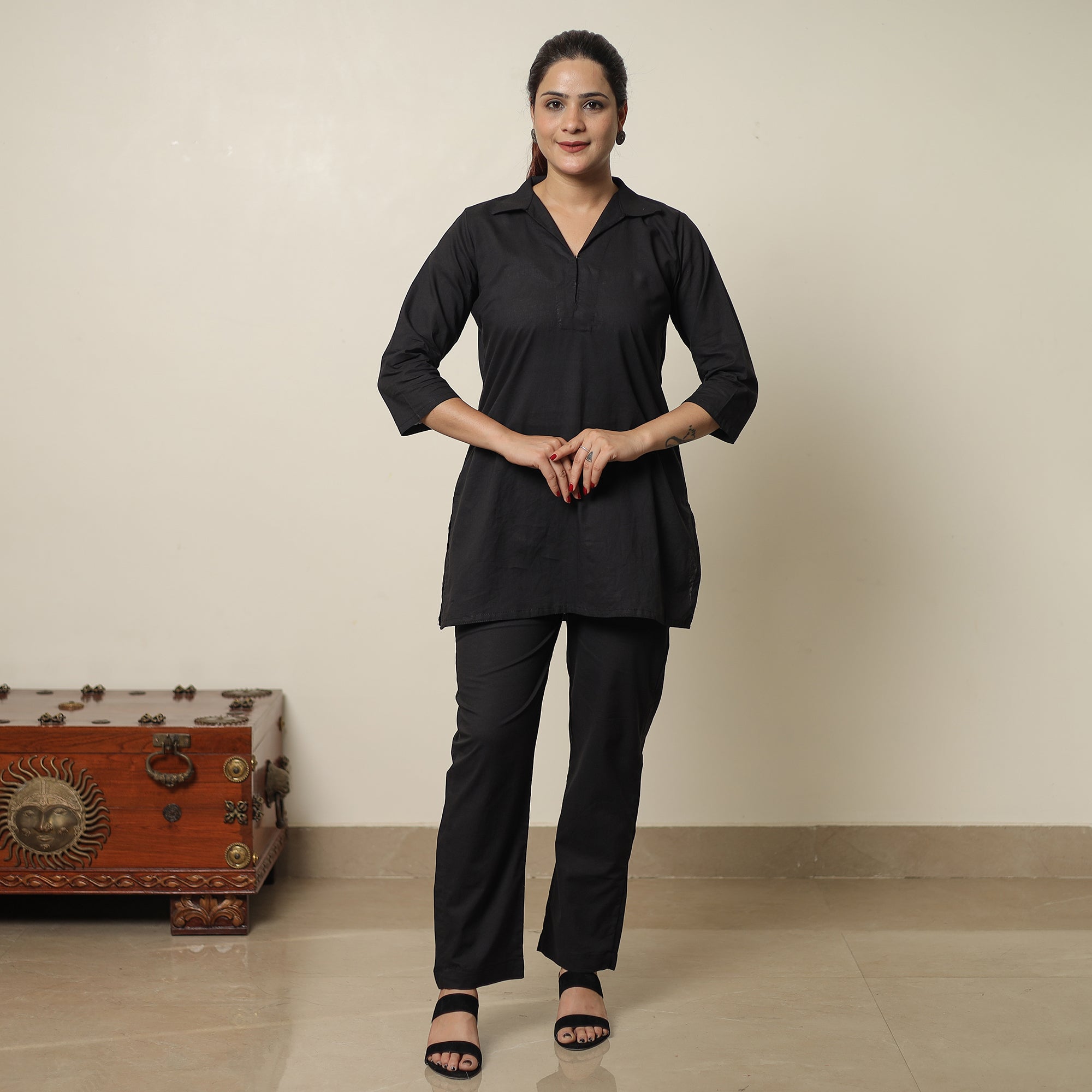 ITOKRI CASUALS Black - Plain Dyed Cotton Co-Ord Set 05 - view 3