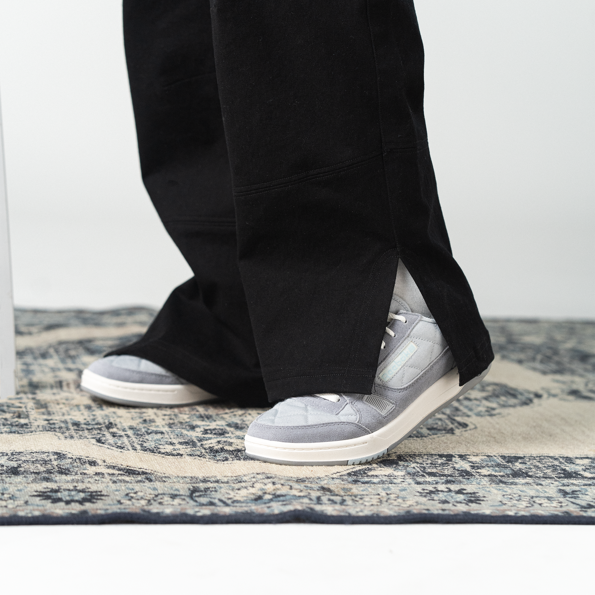 Superkicks | ESSENTIAL CARGO PANTS { BLACK - view 2